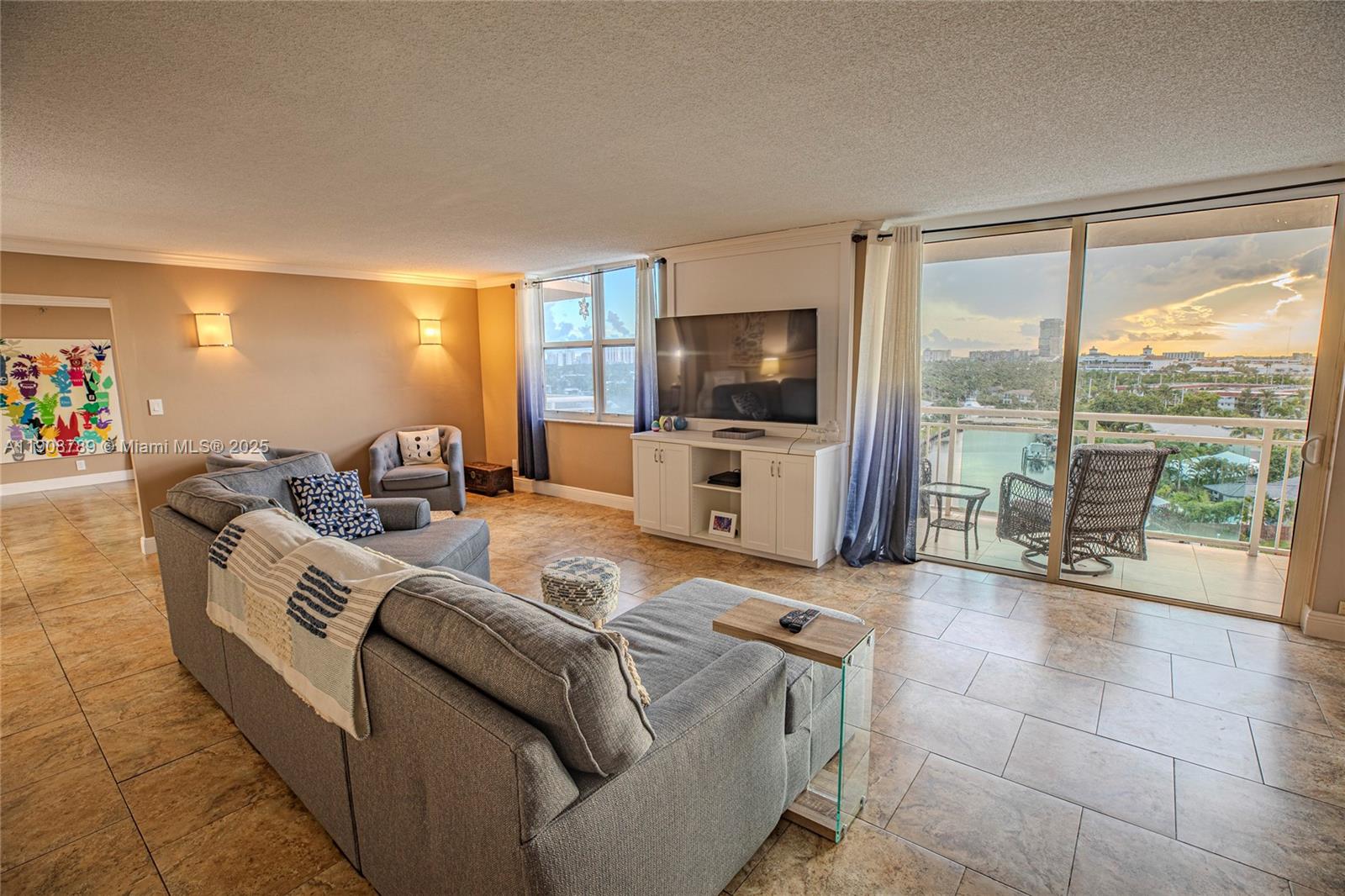 GOLDEN HORN CONDO - Residential