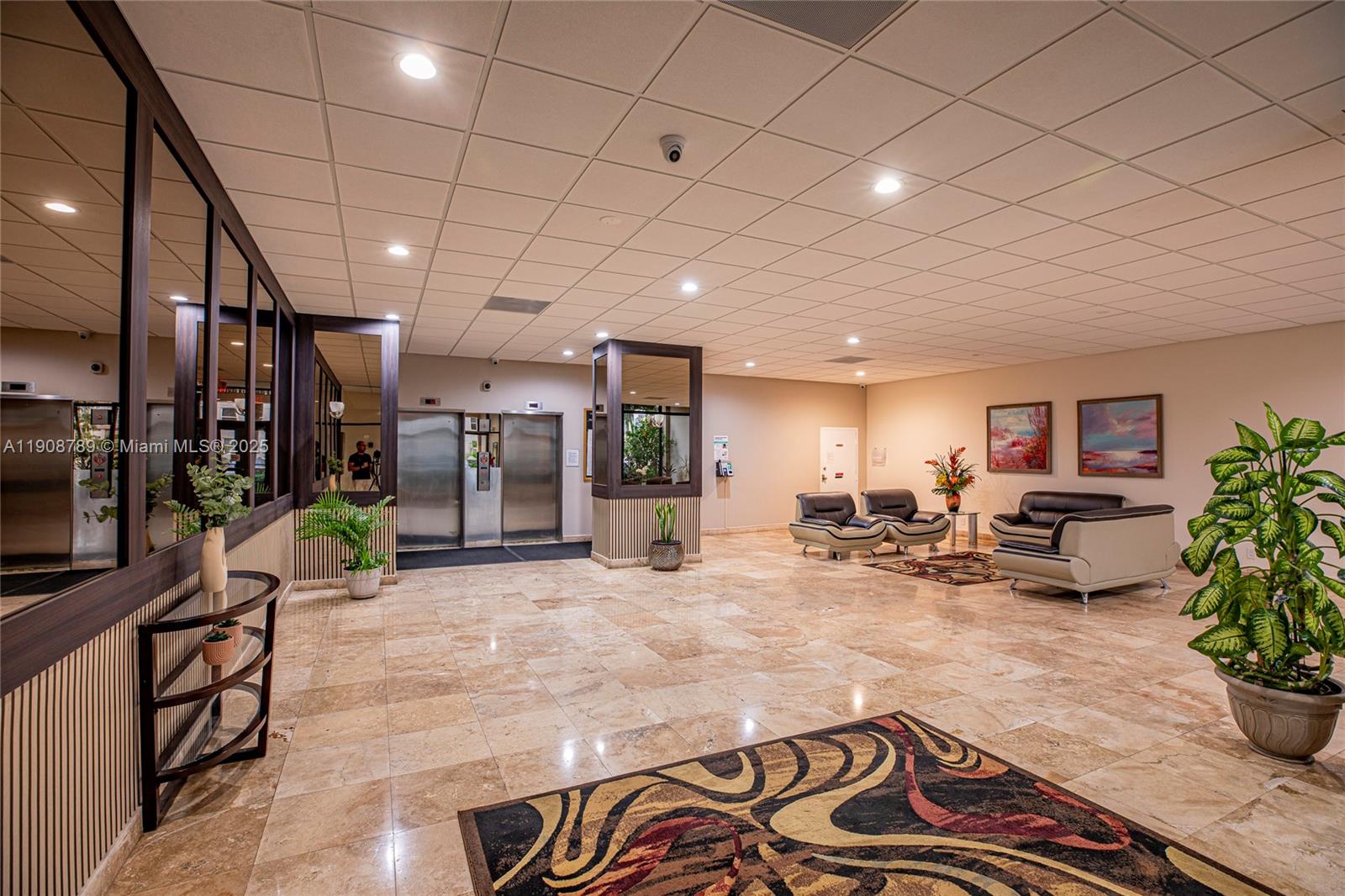 GOLDEN HORN CONDO - Residential