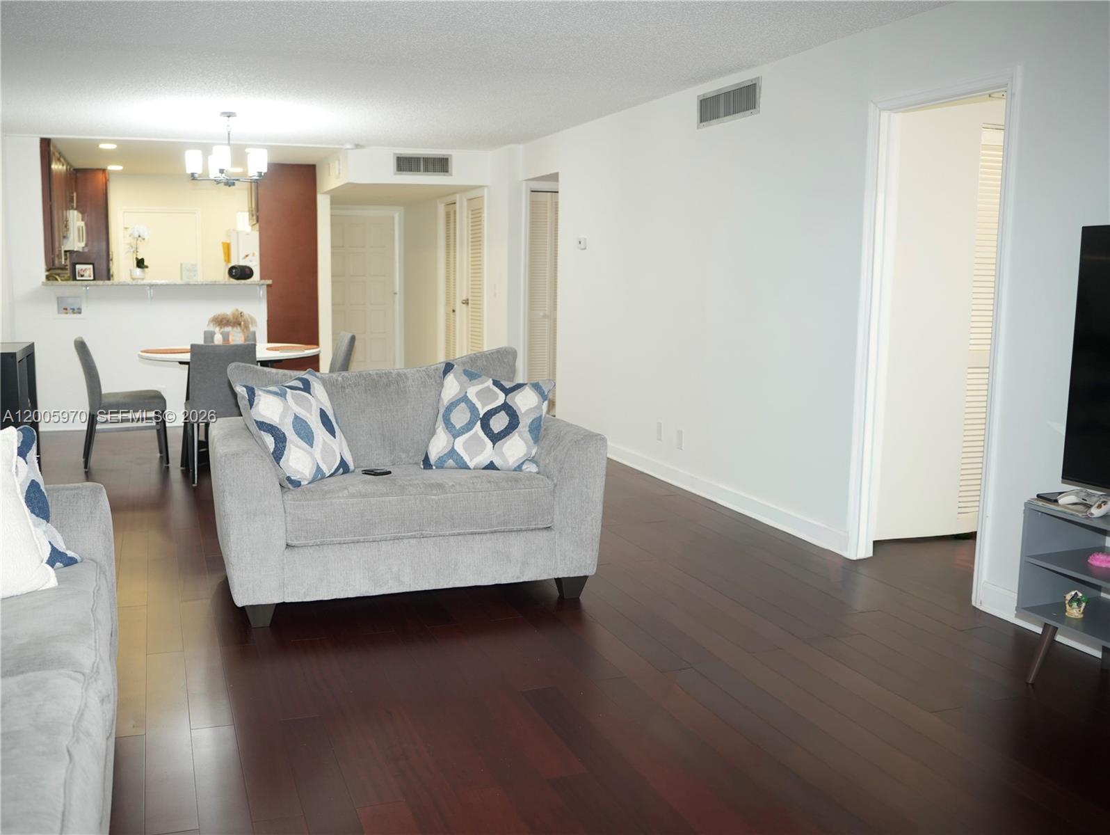 INVERRARY COUNTRY CLUB - Residential