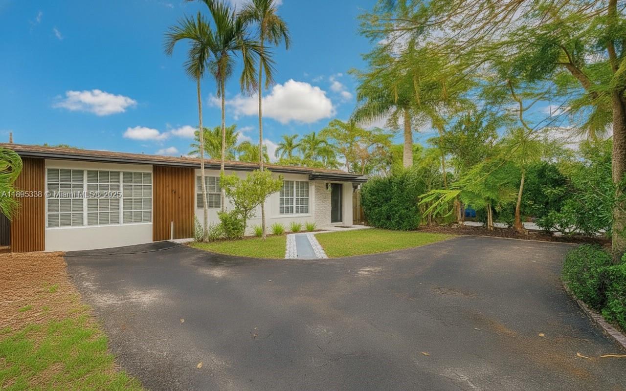 OAKLAND PARK - Residential