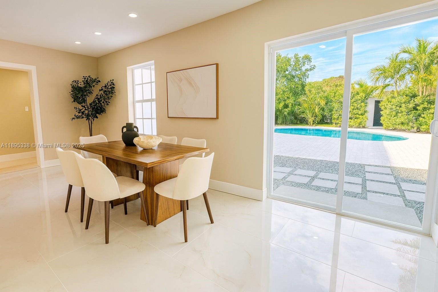 OAKLAND PARK - Residential