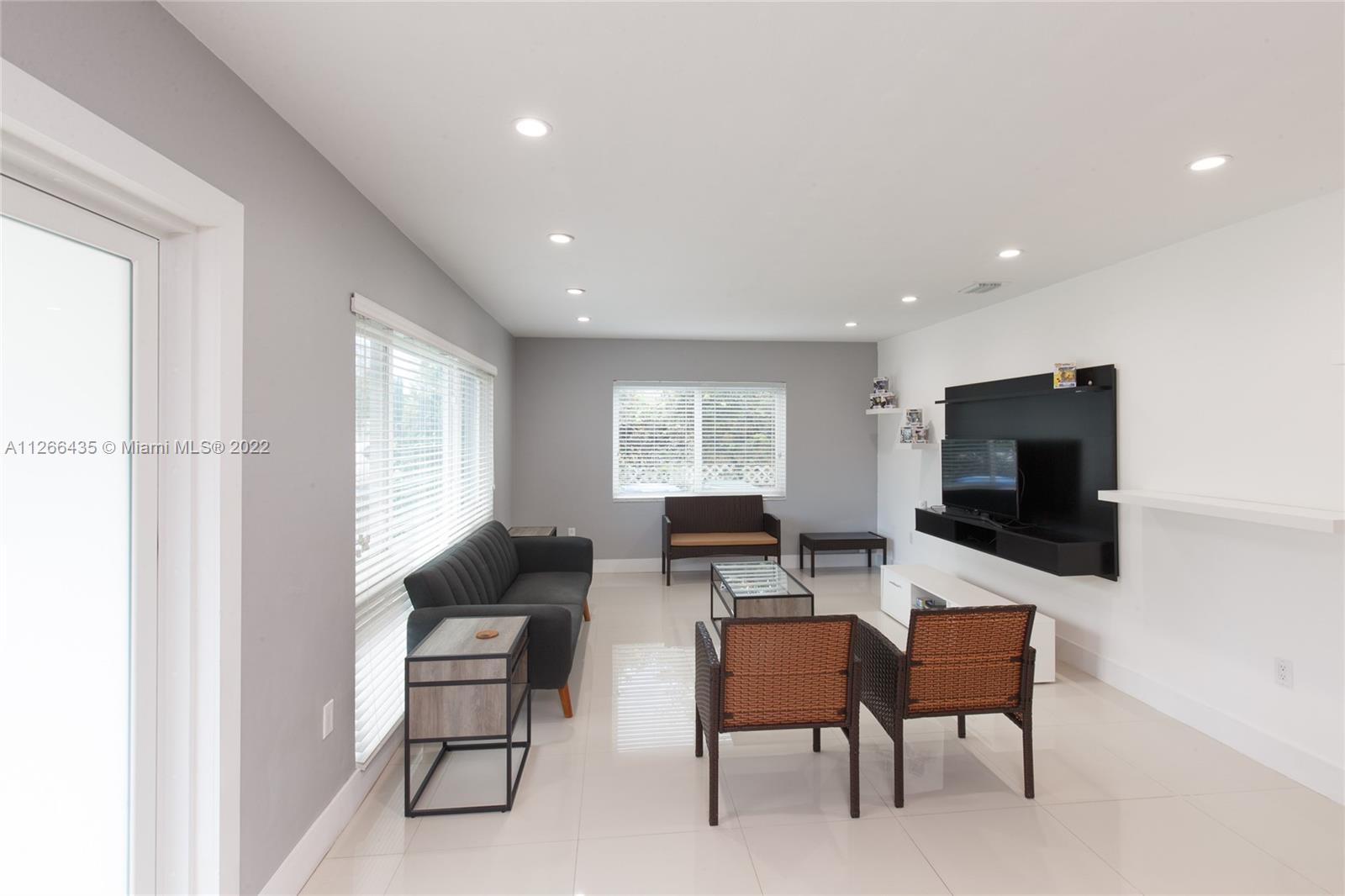 NORTH ANDREWS GARDENS 2ND - Residential