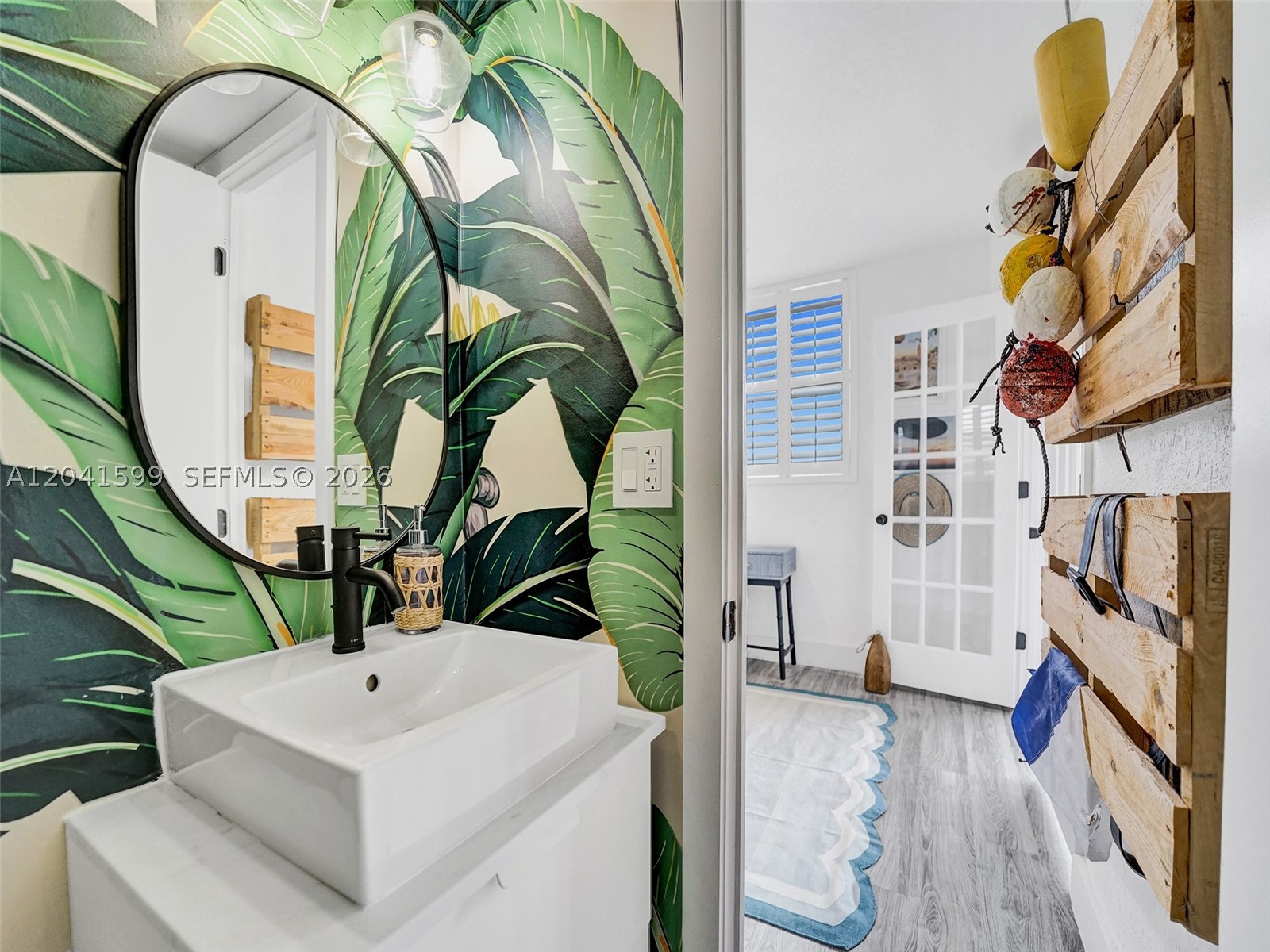 CROMWELL EAST CONDO - Residential