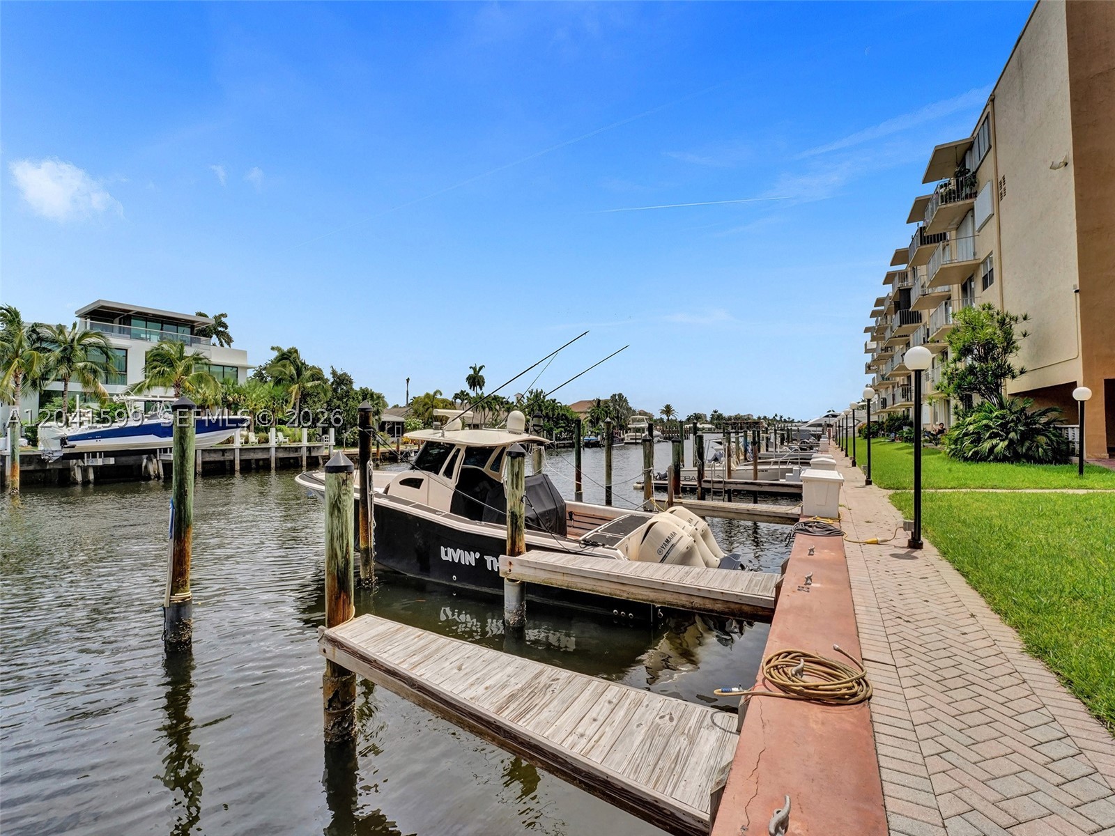 CROMWELL EAST CONDO - Residential
