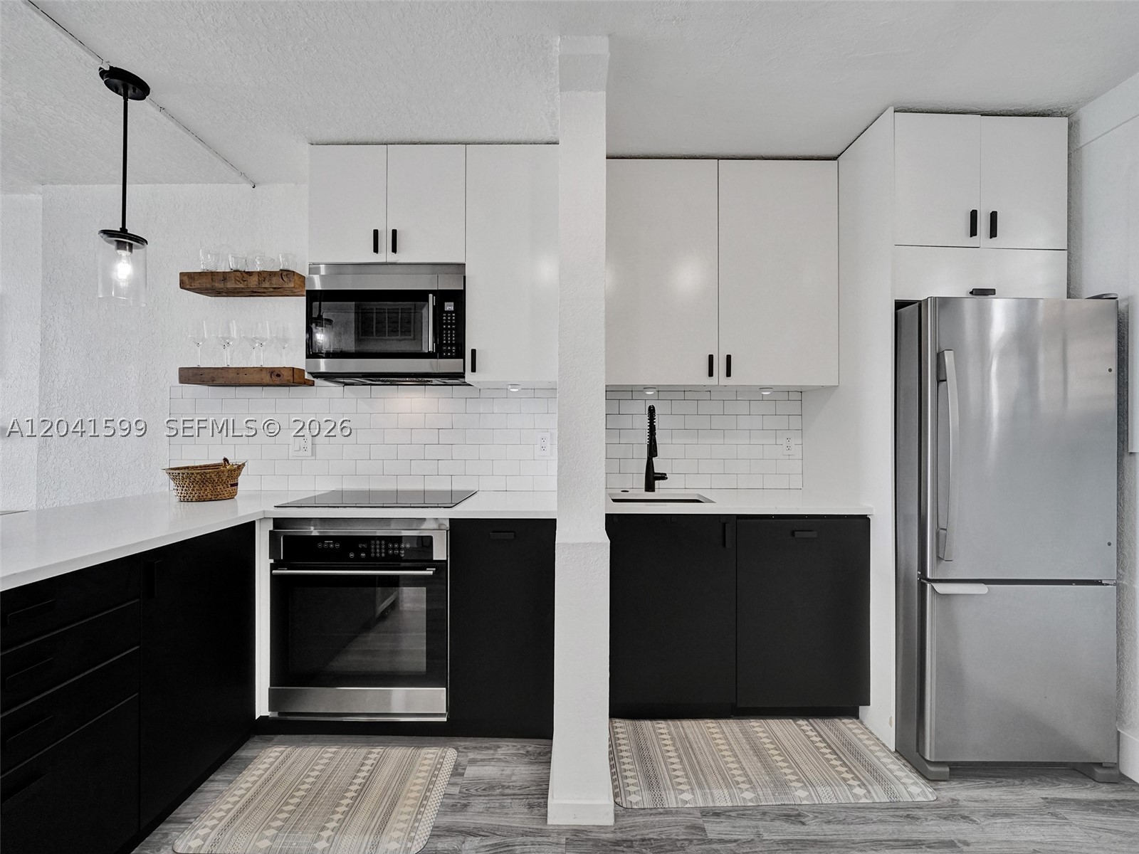 CROMWELL EAST CONDO - Residential