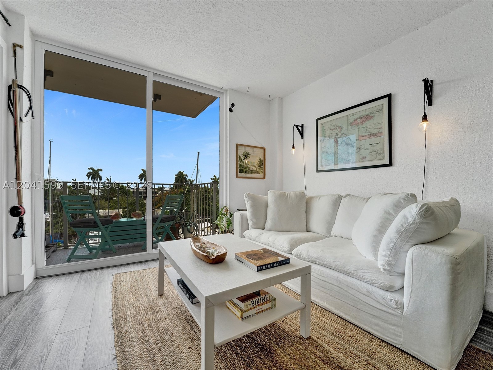 CROMWELL EAST CONDO - Residential