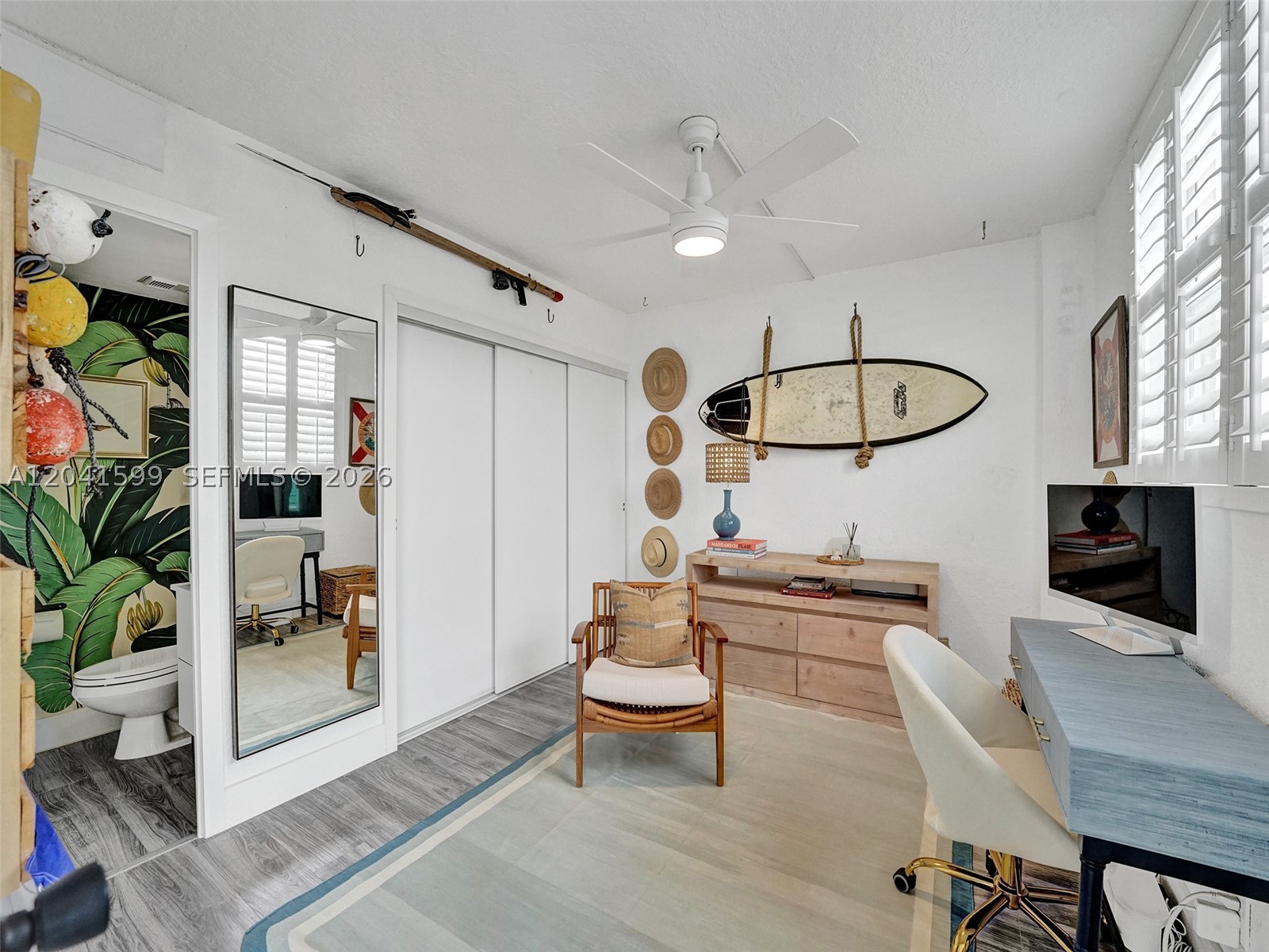 CROMWELL EAST CONDO - Residential