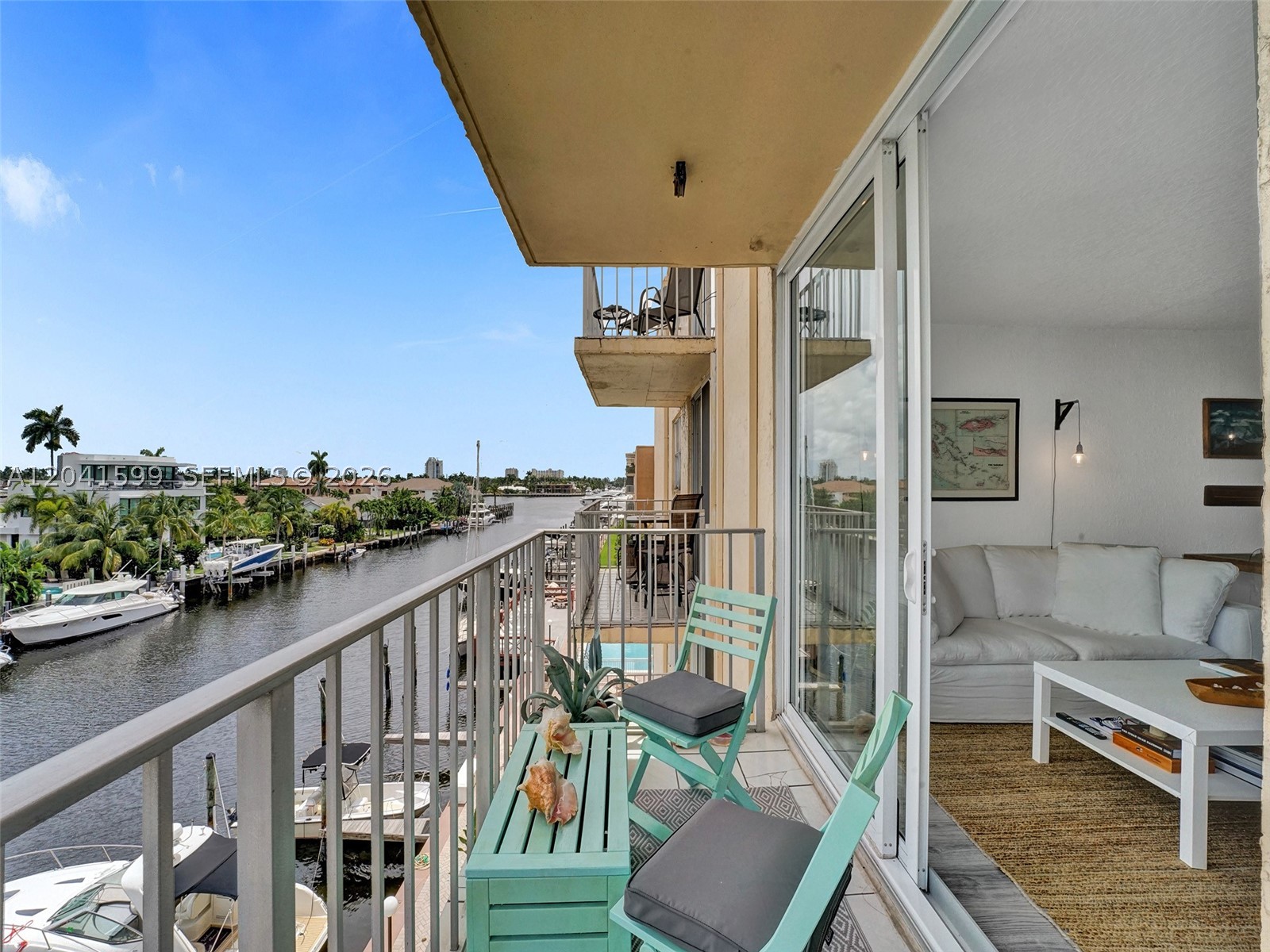 CROMWELL EAST CONDO - Residential