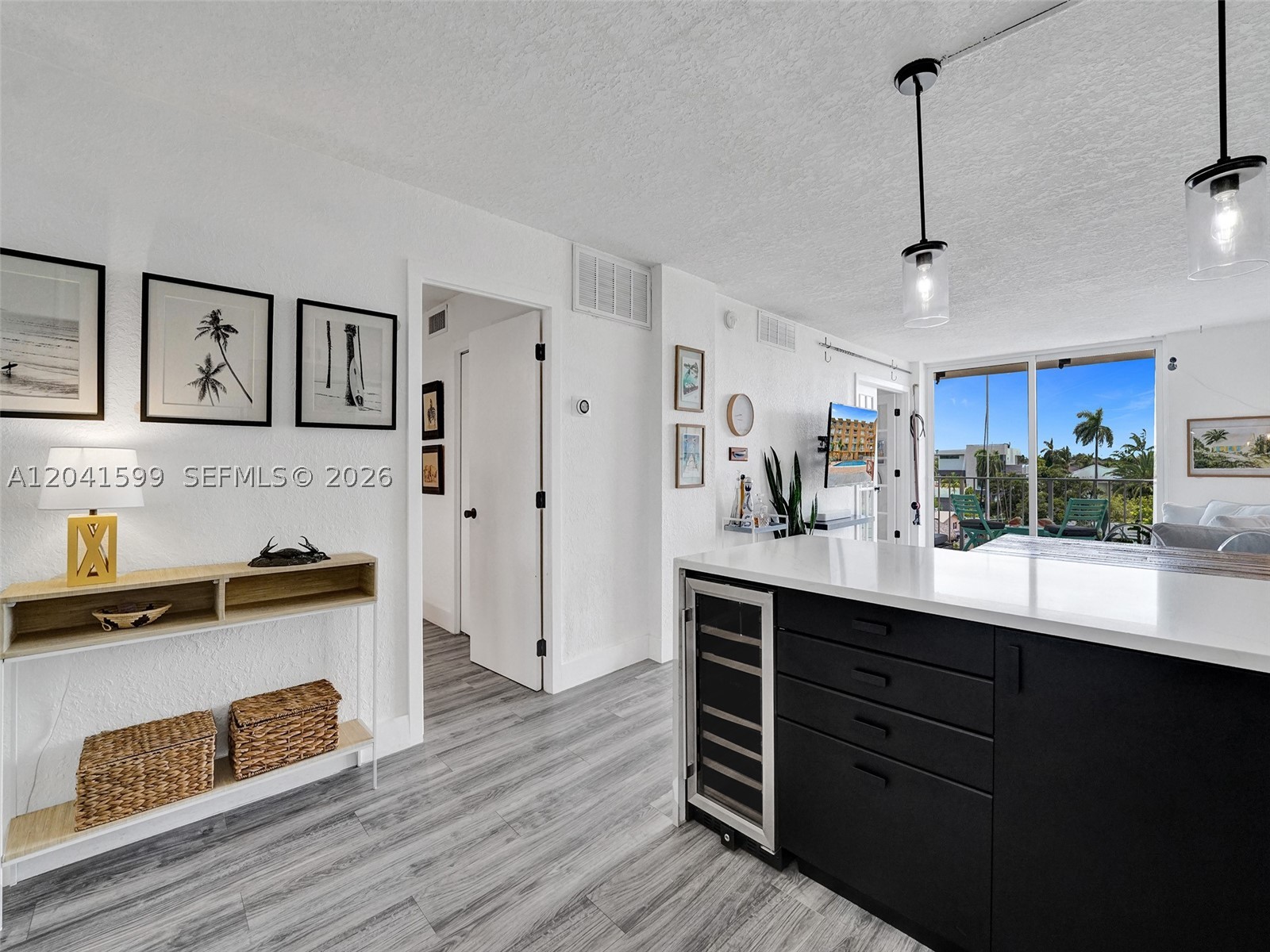 CROMWELL EAST CONDO - Residential