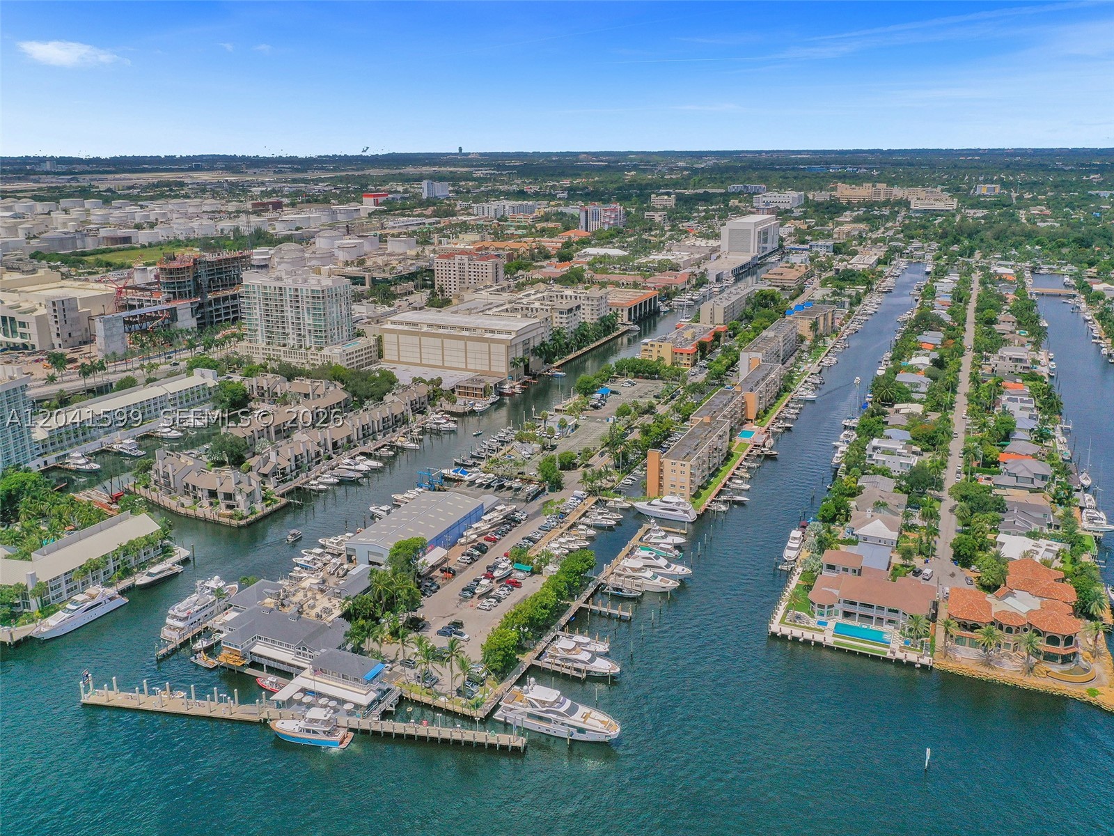 CROMWELL EAST CONDO - Residential
