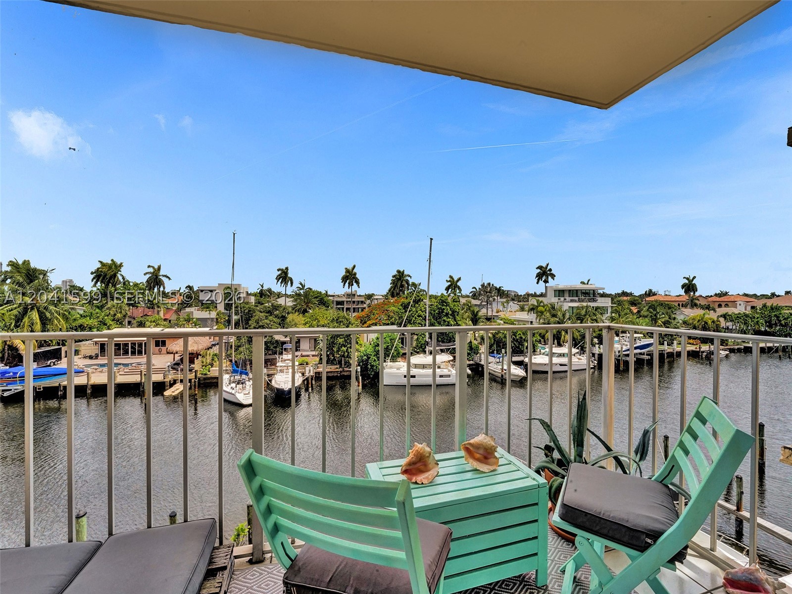 CROMWELL EAST CONDO - Residential