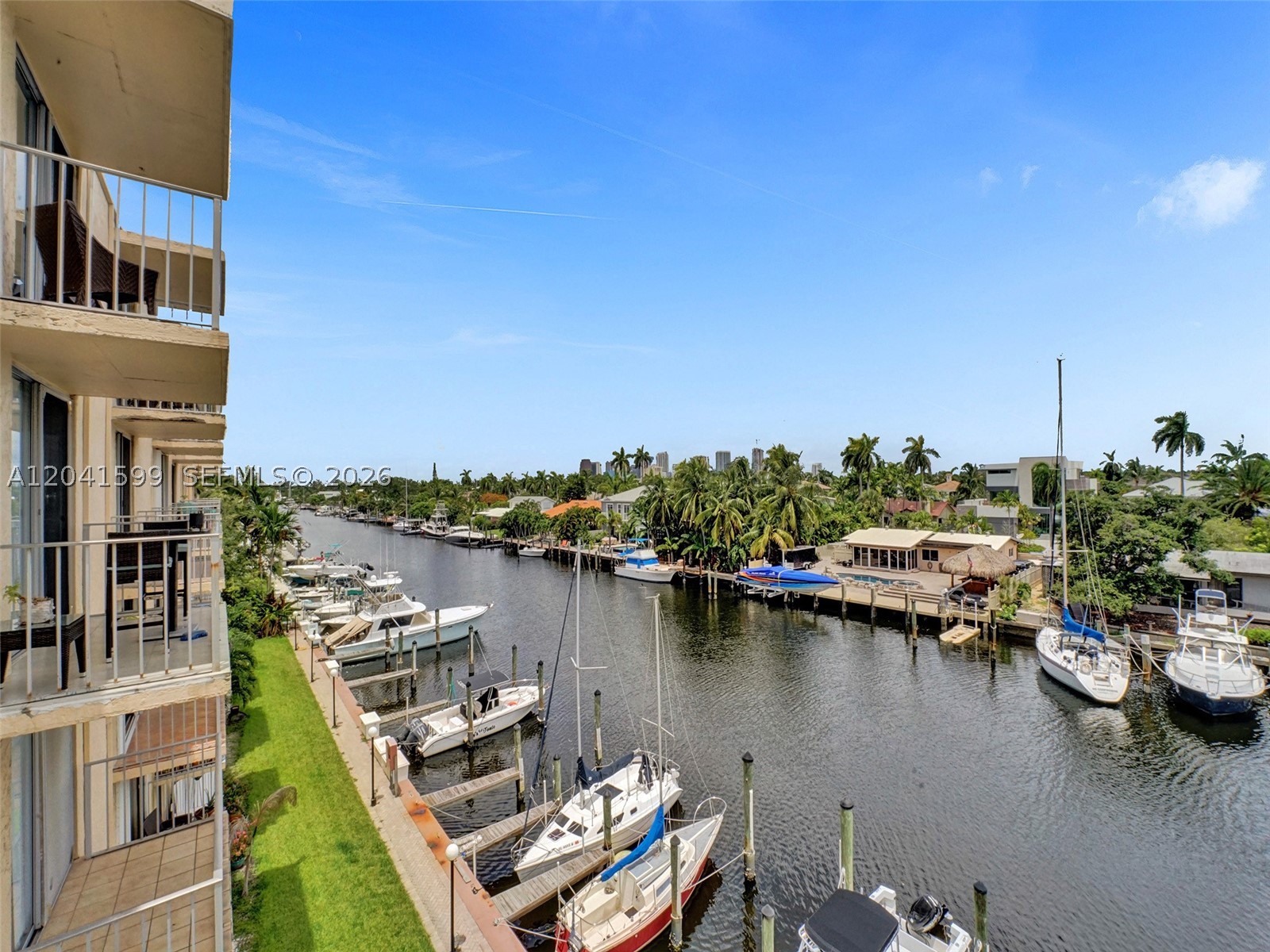 CROMWELL EAST CONDO - Residential