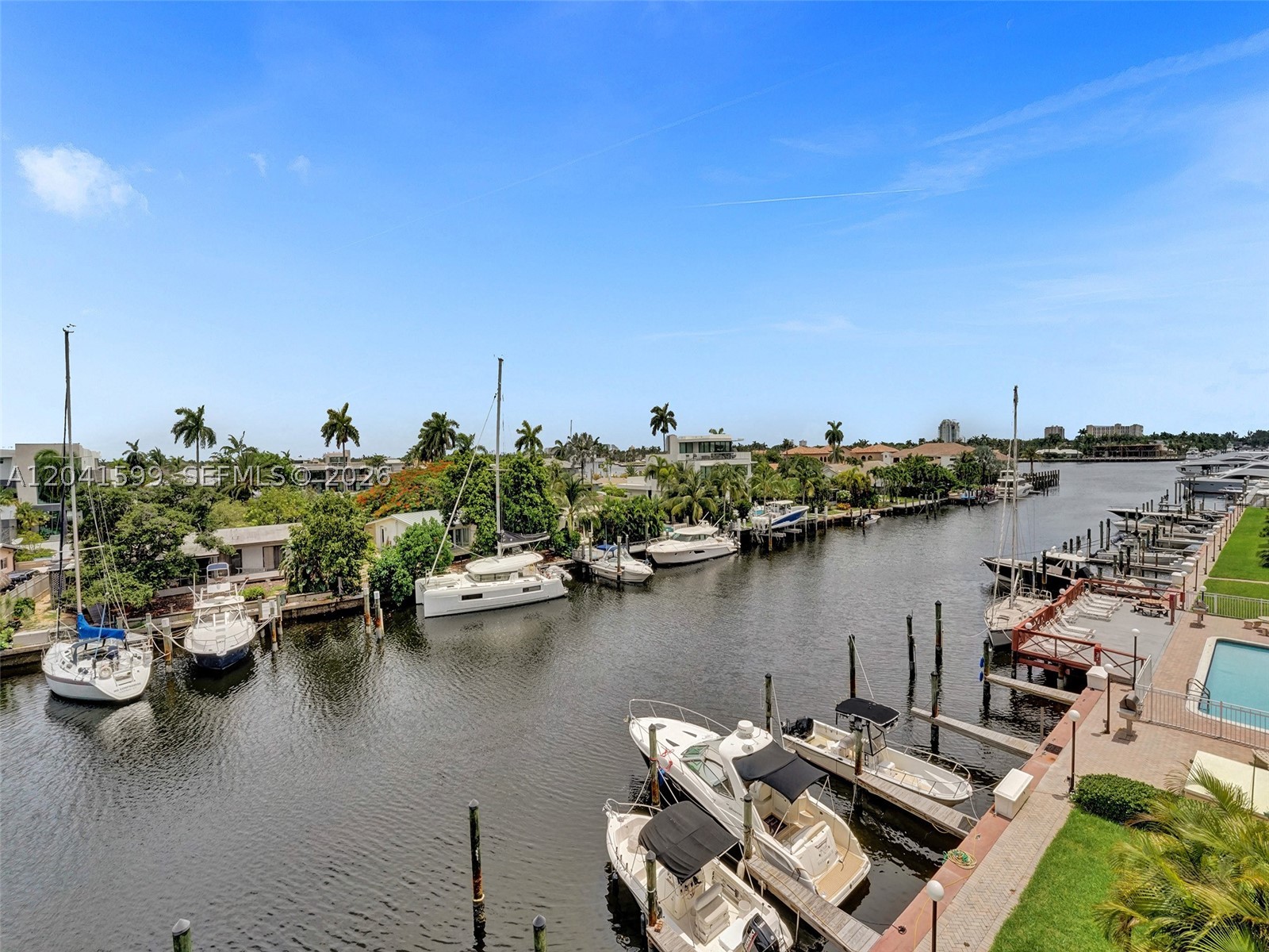CROMWELL EAST CONDO - Residential