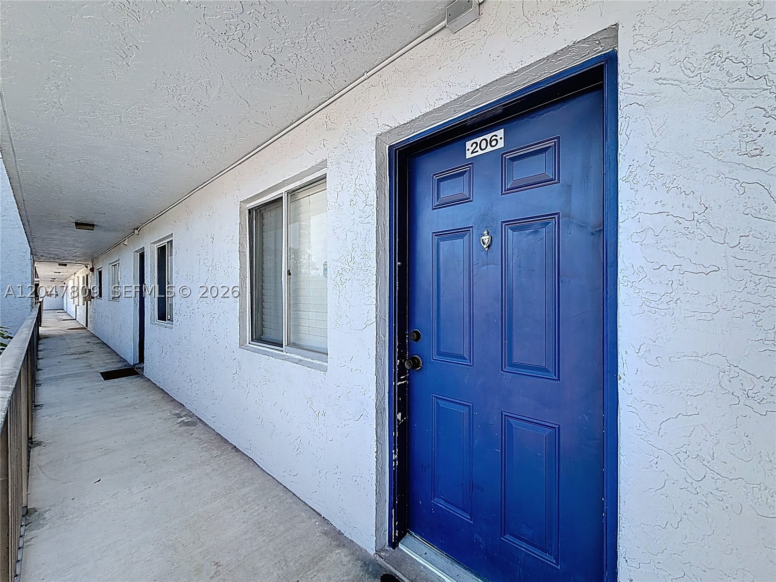 LAKESHORE AT UNIVERSITY P - Residential Lease