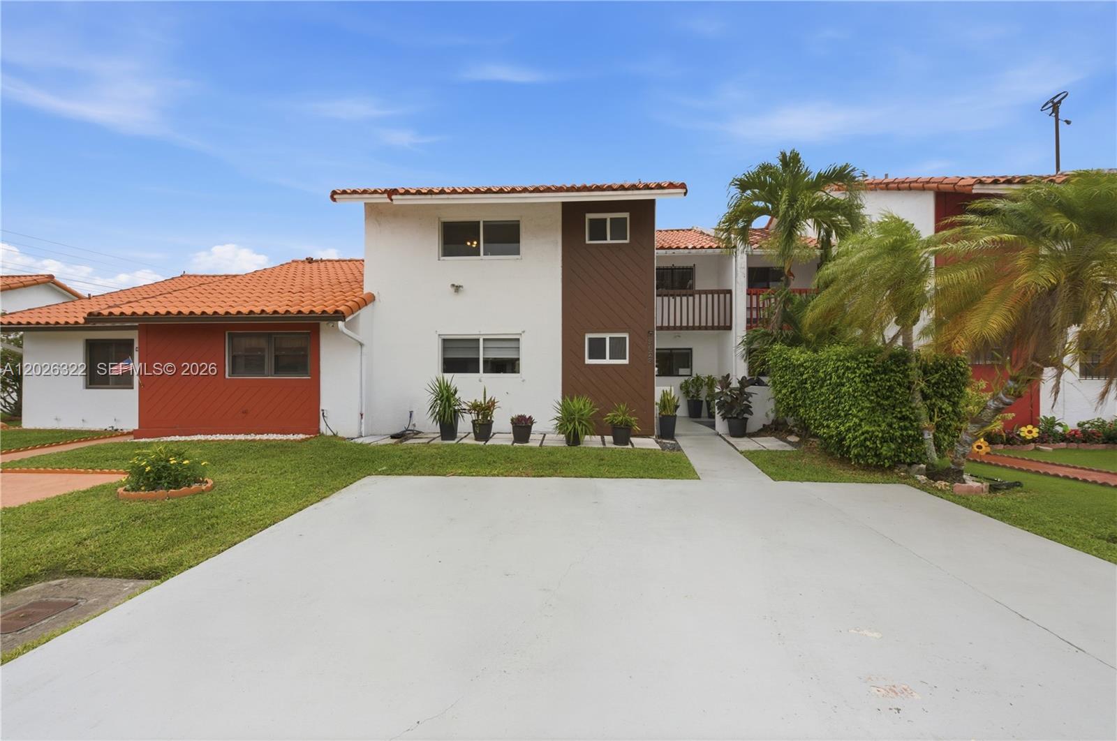 A great opportunity for buyers seeking a move-in-ready home in an established and highly desirable neighborhood. Low HOA and excellent location make this property must-see.
Nestled in the heart of Kendall, this well-maintained 3-bedroom, 2-bathroom home offers the perfect blend of comfort and convenience. Featuring a functional floor plan, bright living spaces, and generously sized bedrooms, this residence is ideal for everyday living. The home boasts a practical kitchen with ample cabinet space, a welcoming living area, and a private outdoor space perfect for relaxing and enjoying South Florida's year-round sunshine. Conveniently located near top-rated schools, shopping centers, restaurants, parks, and major roadways, providing easy access to everything Miami has to offer.