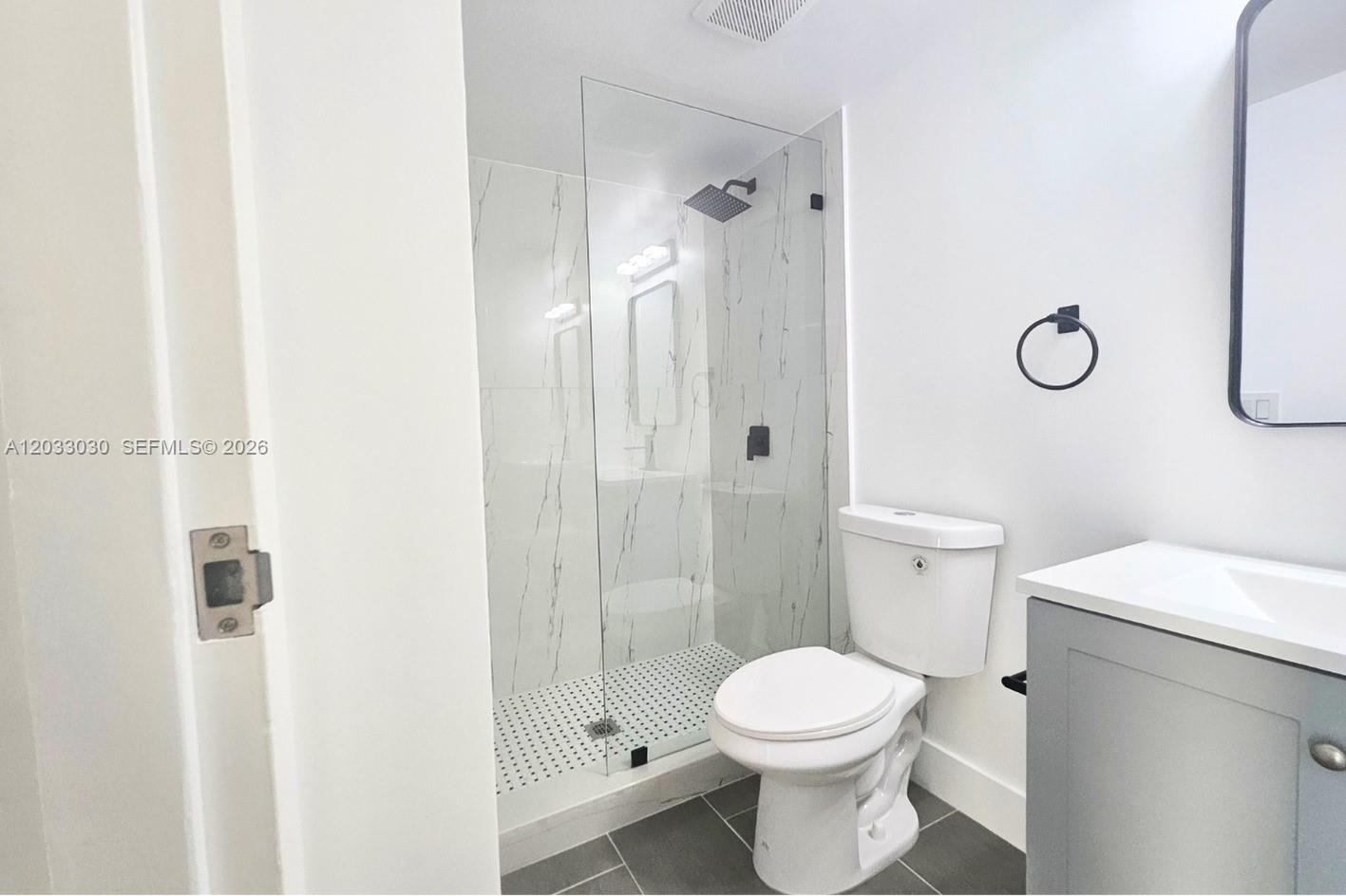HIDDEN HARBOR CONDOMINIUM - Residential