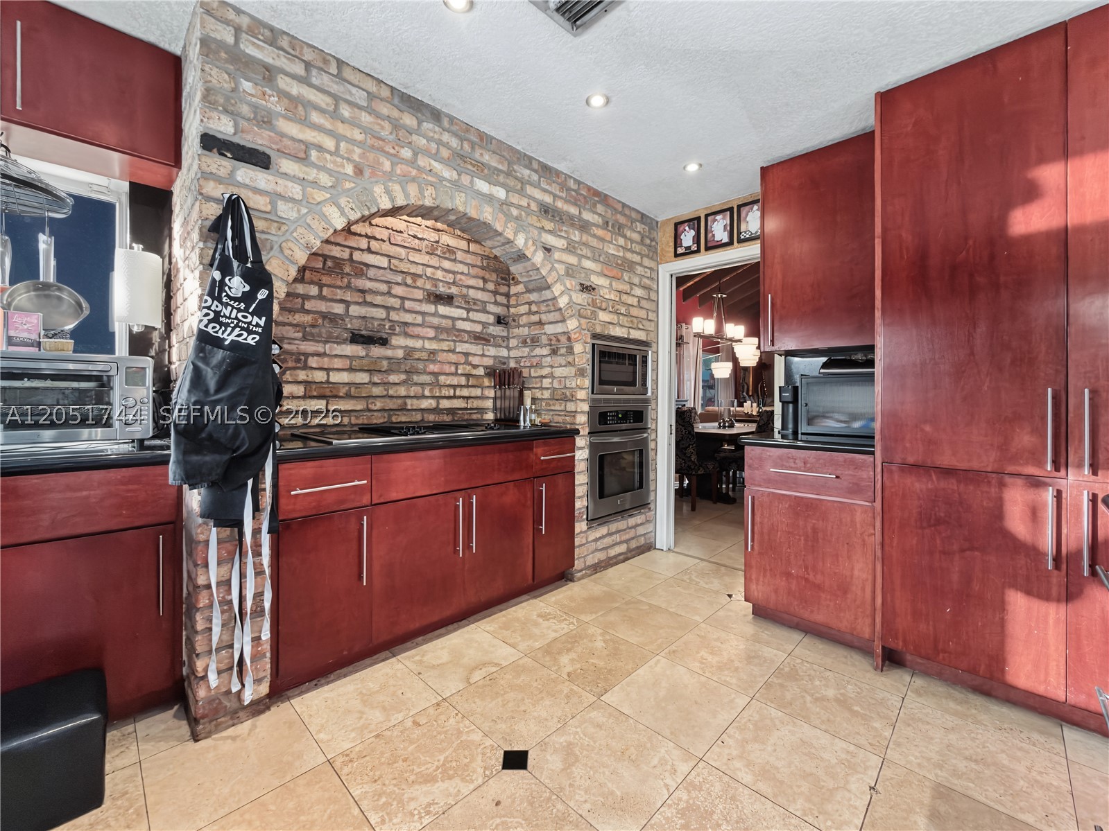CALUSA CLUB ESTATES - Residential