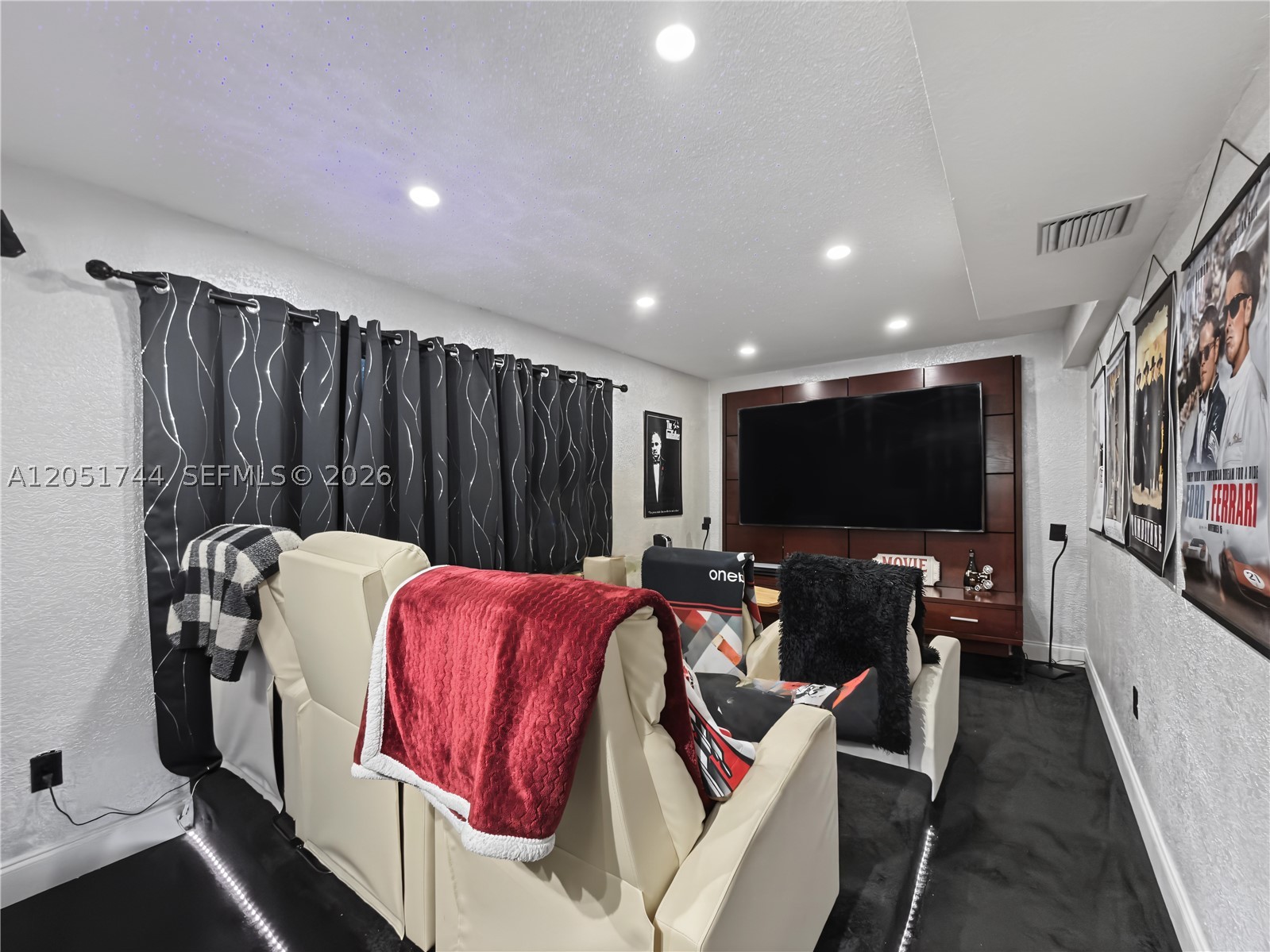 CALUSA CLUB ESTATES - Residential