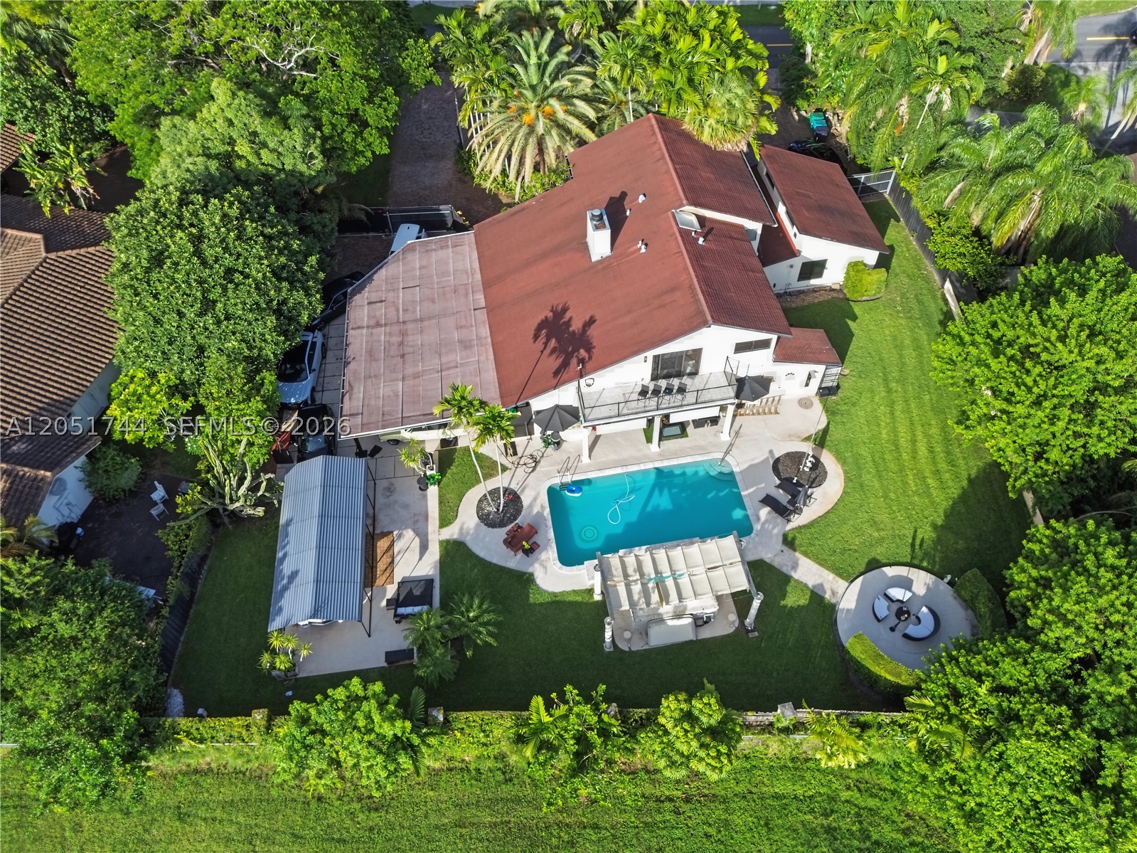 CALUSA CLUB ESTATES - Residential