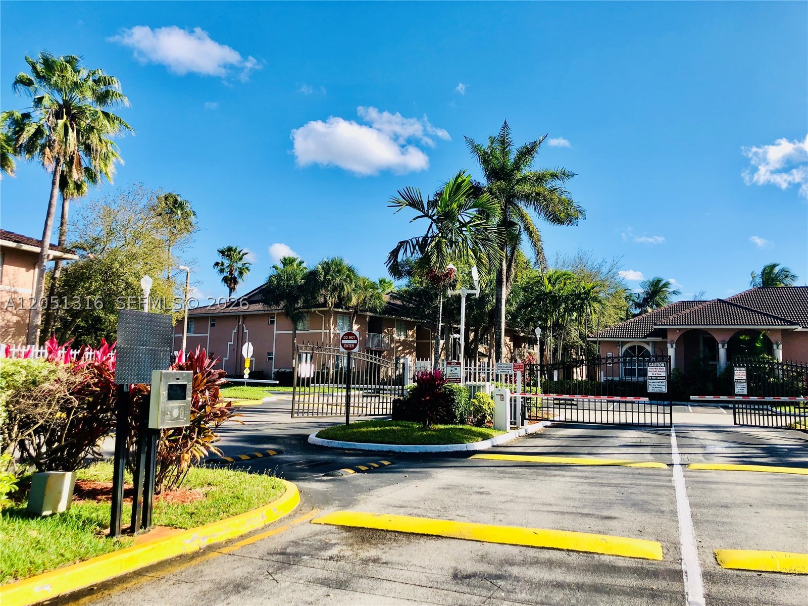 SERENITY PALMS CONDO - Residential Lease