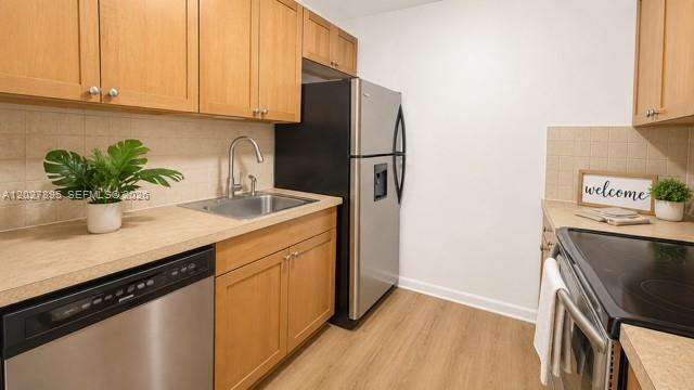 NEW HAMPTON AT CENTURY VI - Residential Lease