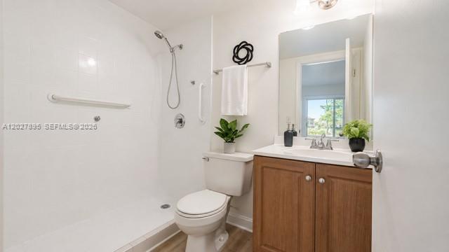 NEW HAMPTON AT CENTURY VI - Residential Lease