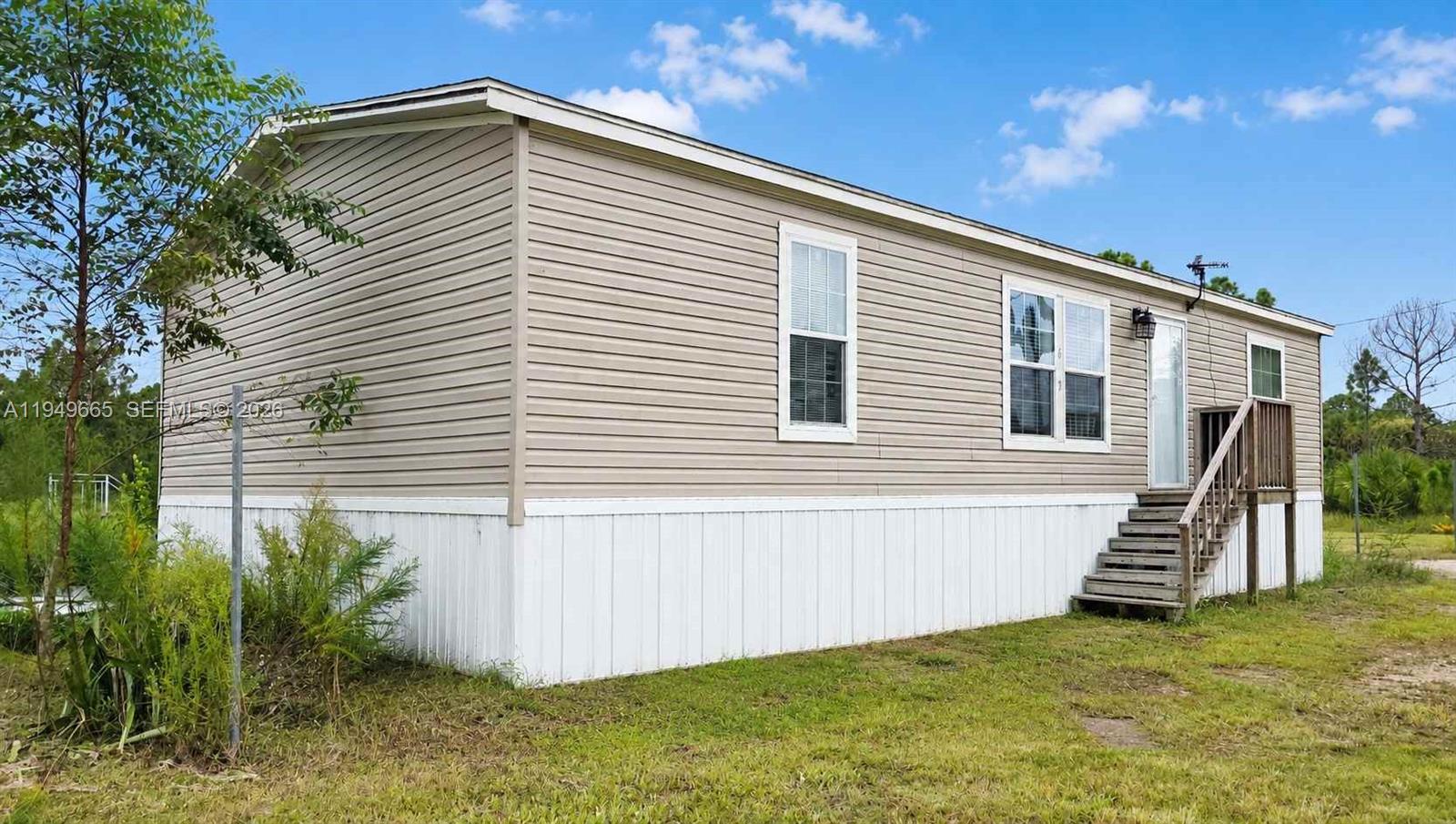 MONTURA SOUTH HALF (100804 - Residential