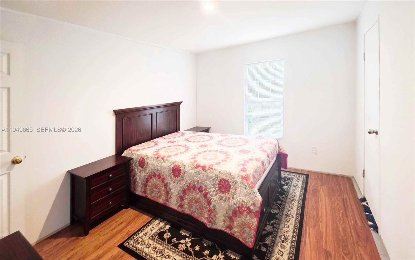 MONTURA SOUTH HALF (100804 - Residential