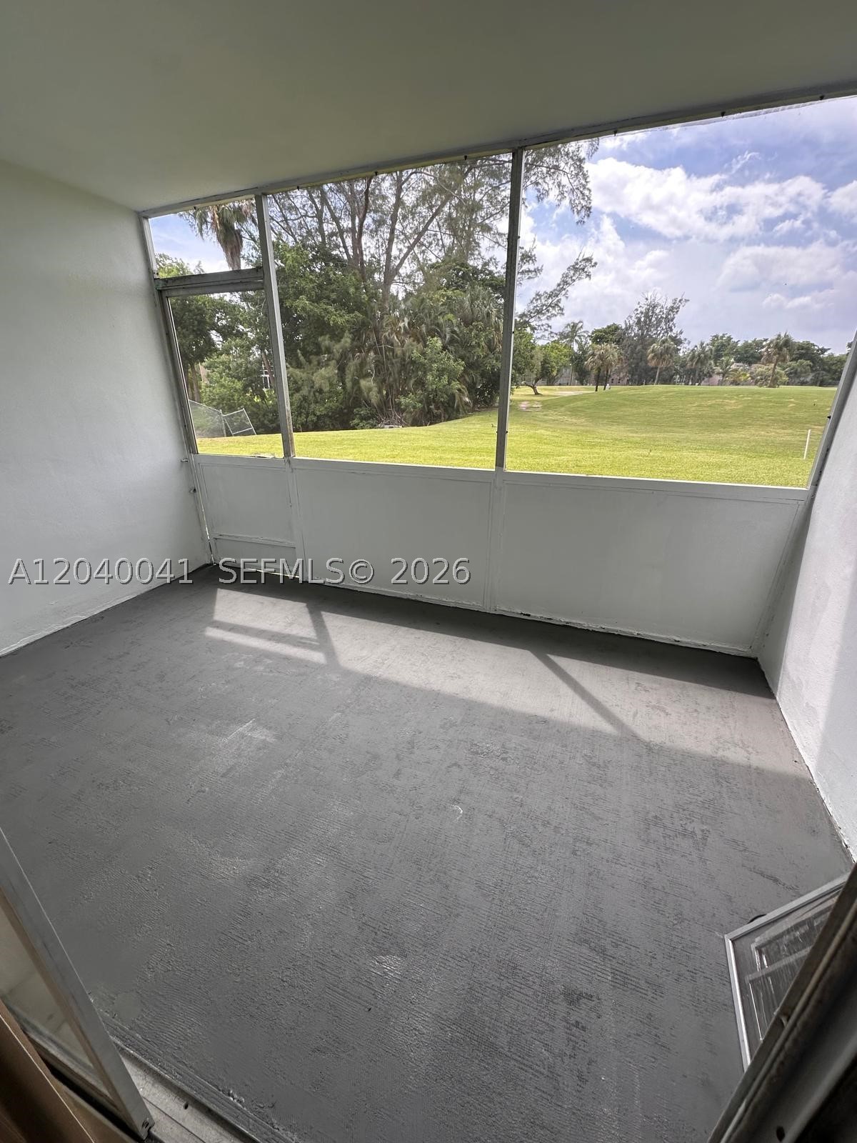 ORIOLE GOLF & TENNIS CLUB - Residential