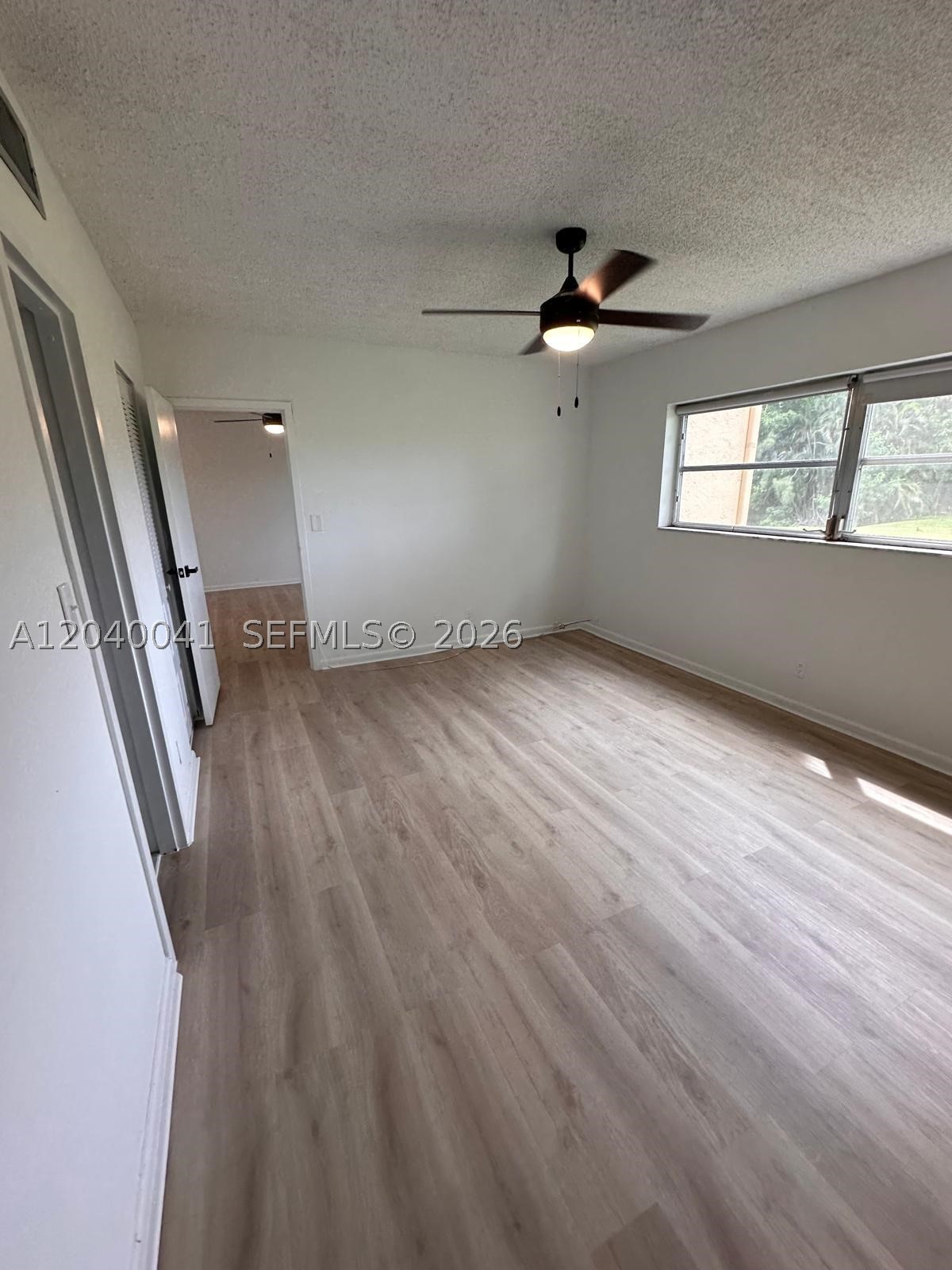 ORIOLE GOLF & TENNIS CLUB - Residential