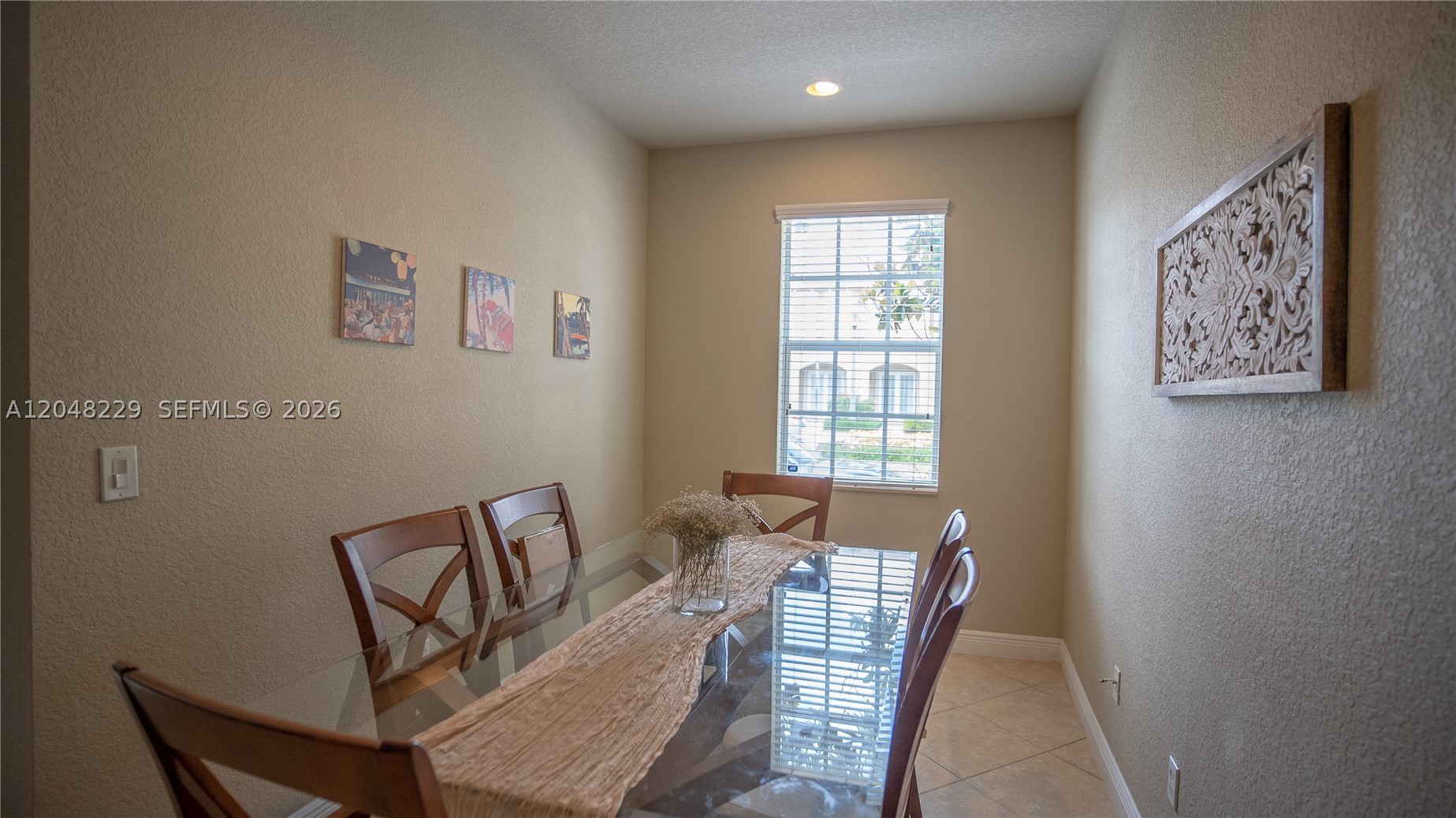 HAMPTON HILLS CONDO - Residential
