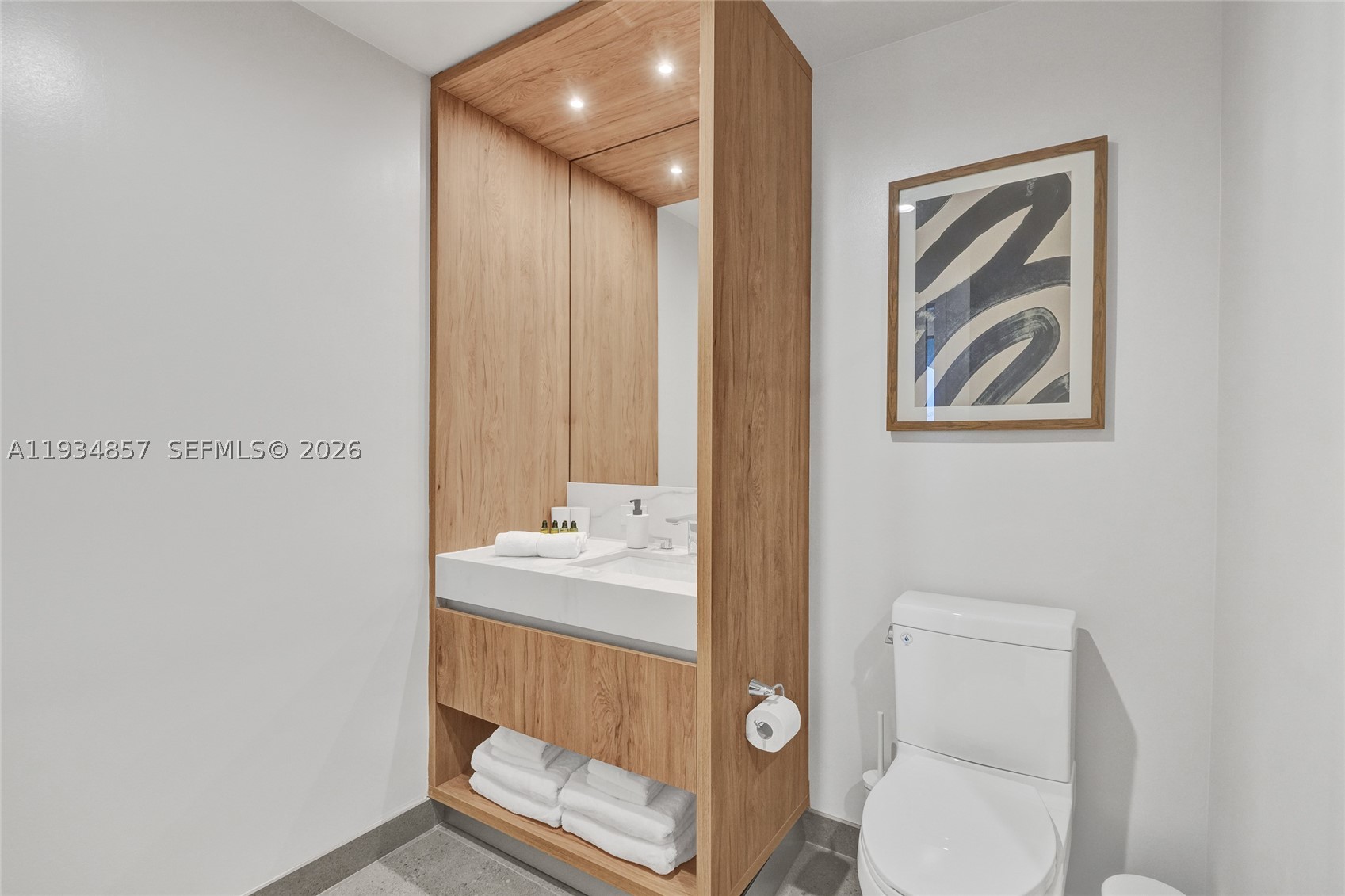 Crosby Miami World Center - Residential