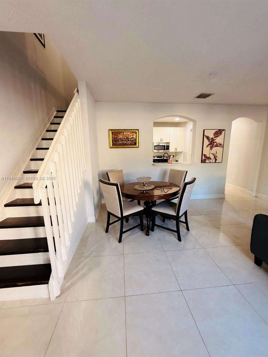 MARBELLA COVE - Residential