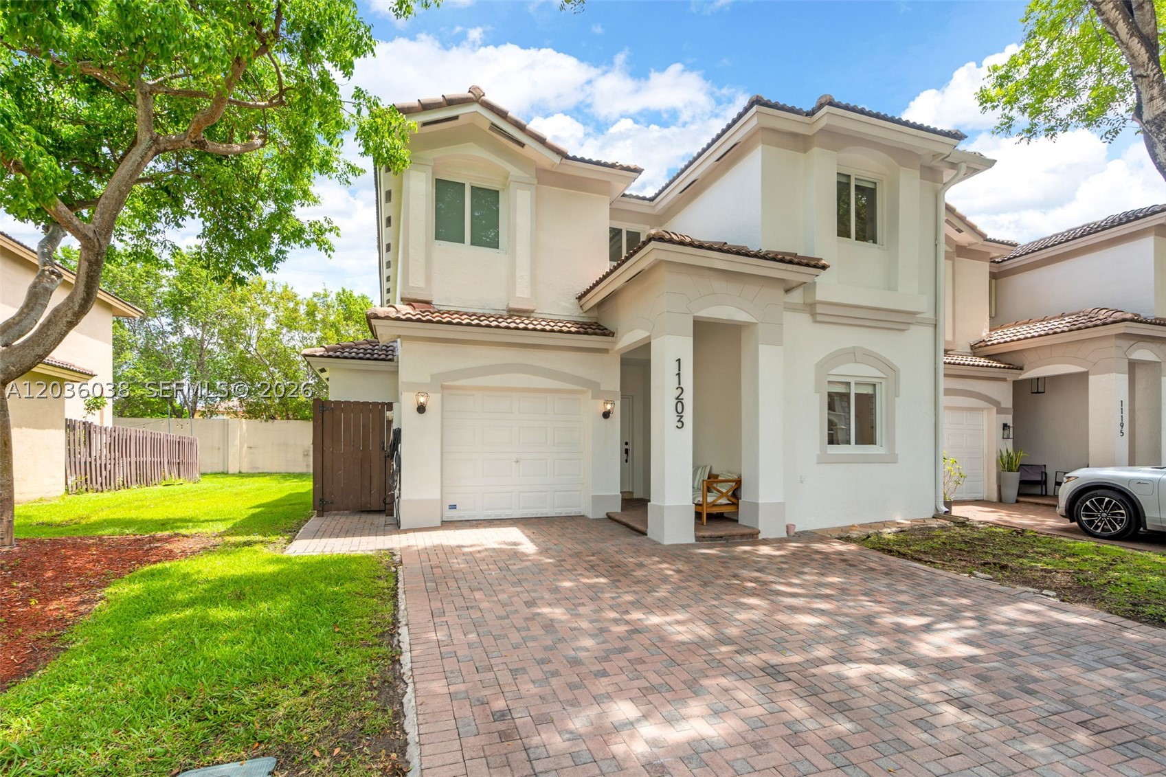 DORAL ISLES MARTINIQUE - Residential