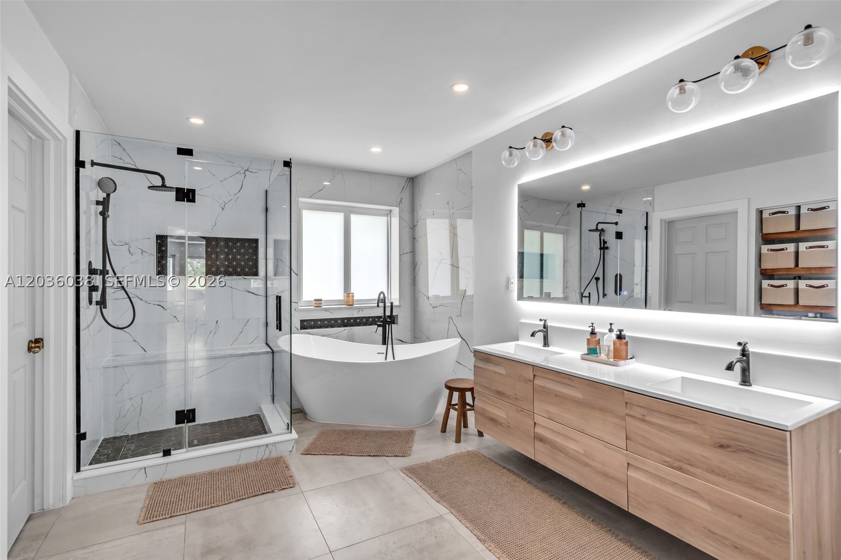 DORAL ISLES MARTINIQUE - Residential