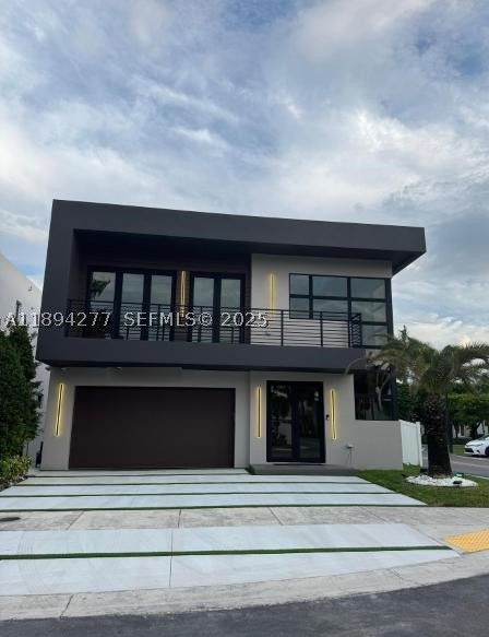 ***$100k PRICE REDUCED FOR QUICK SALE***IT WILL BE PAINTED WITH NEW APPROVED COLORS AND NEW LED LIGHTING FIXTURES IN THE NEXT FEW DAYS*** (BEIGE & BLACK PICTURE IS AN EXAMPLE OF HOW WILL LOOK AFTER IS FINISHED) * SPECTACULAR & MODERN 5 BEDROOMS HOUSE WITH PRIVATE POOL***VERY EXCLUSIVE NEIGHBORHOOD WITH 24HRS SECURITY, AND A GREAT CLUBHOUSE WITH ALL THE AMENITIES INCLUDING GYM, SAUNA, CONFERENCE ROOM, AND MORE.

- VERY EASY TO SHOW..DON’T MISS IT, IT WON’T LAST***