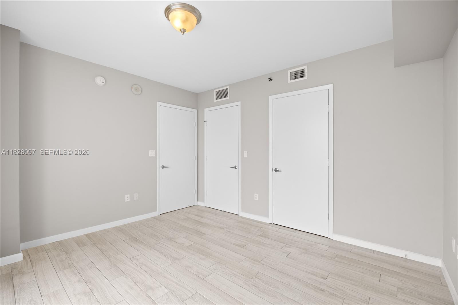 50 BISCAYNE CONDO - Residential