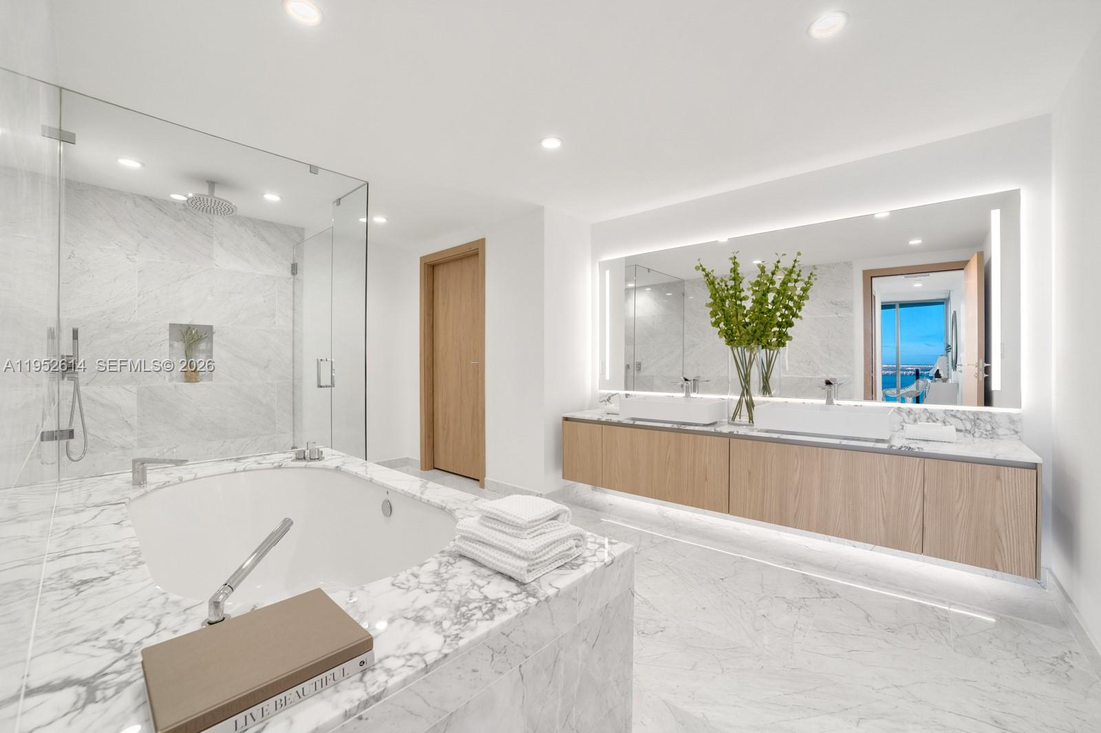 Onda Residences - Residential