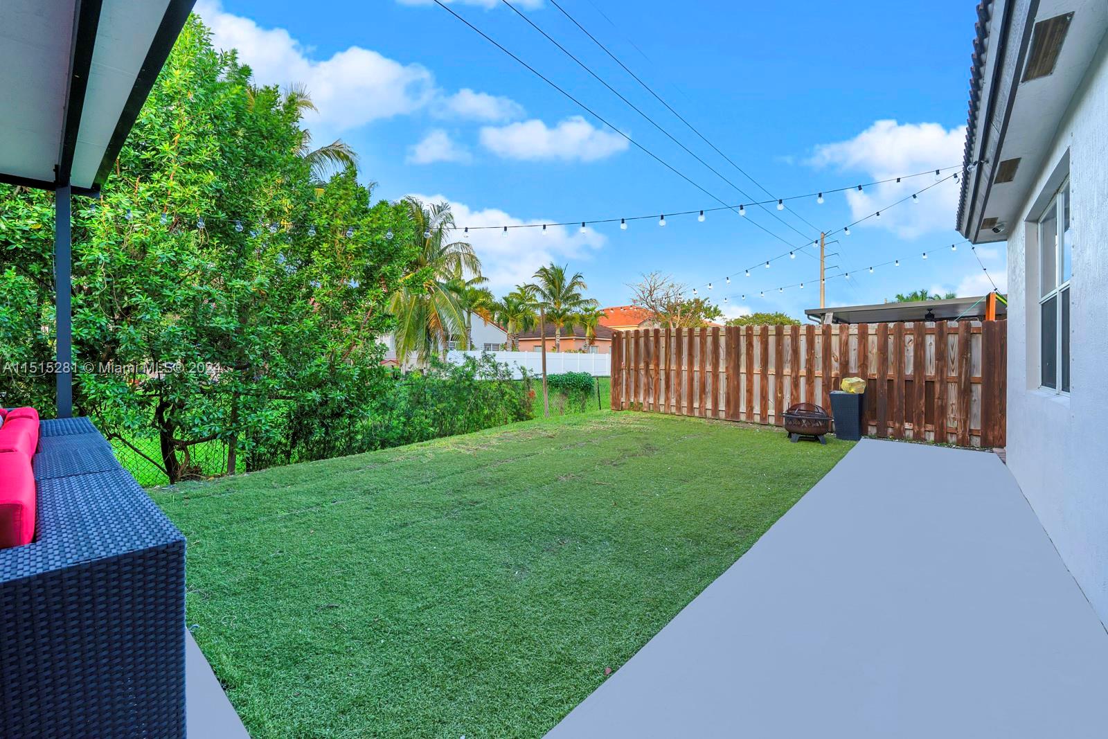 COUNTRY GARDENS SOUTH - Residential Lease