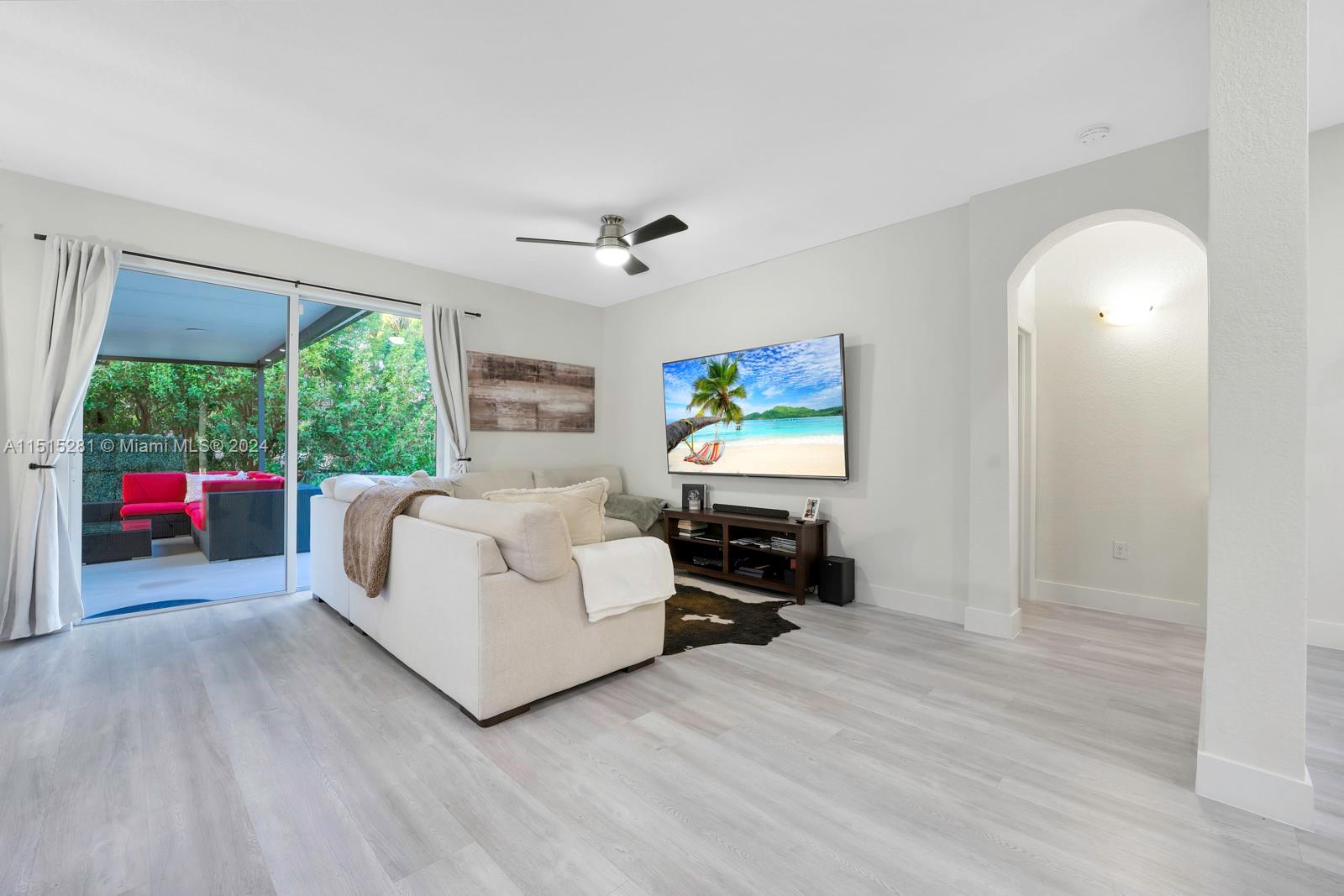COUNTRY GARDENS SOUTH - Residential Lease