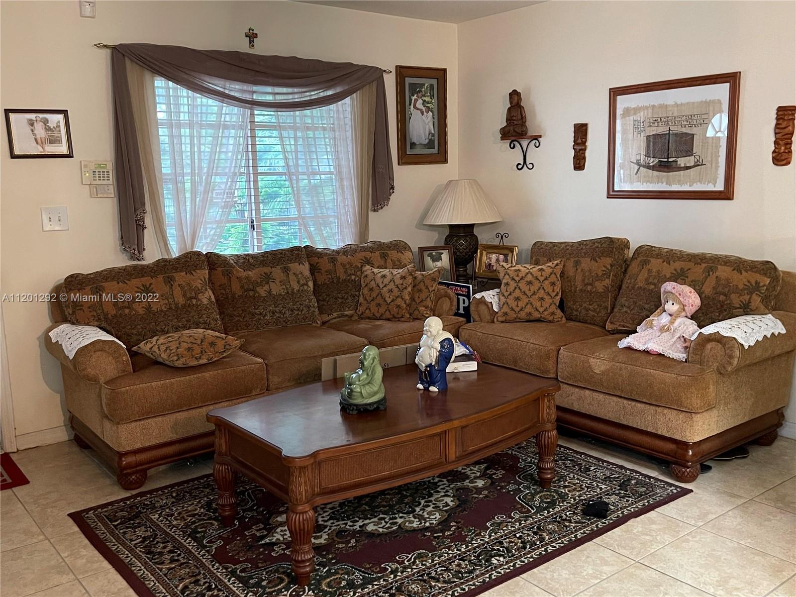 DIXIE HEIGHTS - Residential