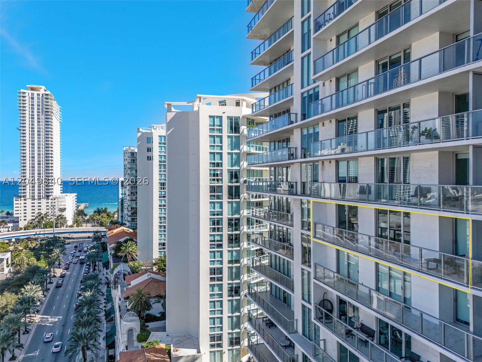 PARQUE TOWERS CONDO - Residential Lease