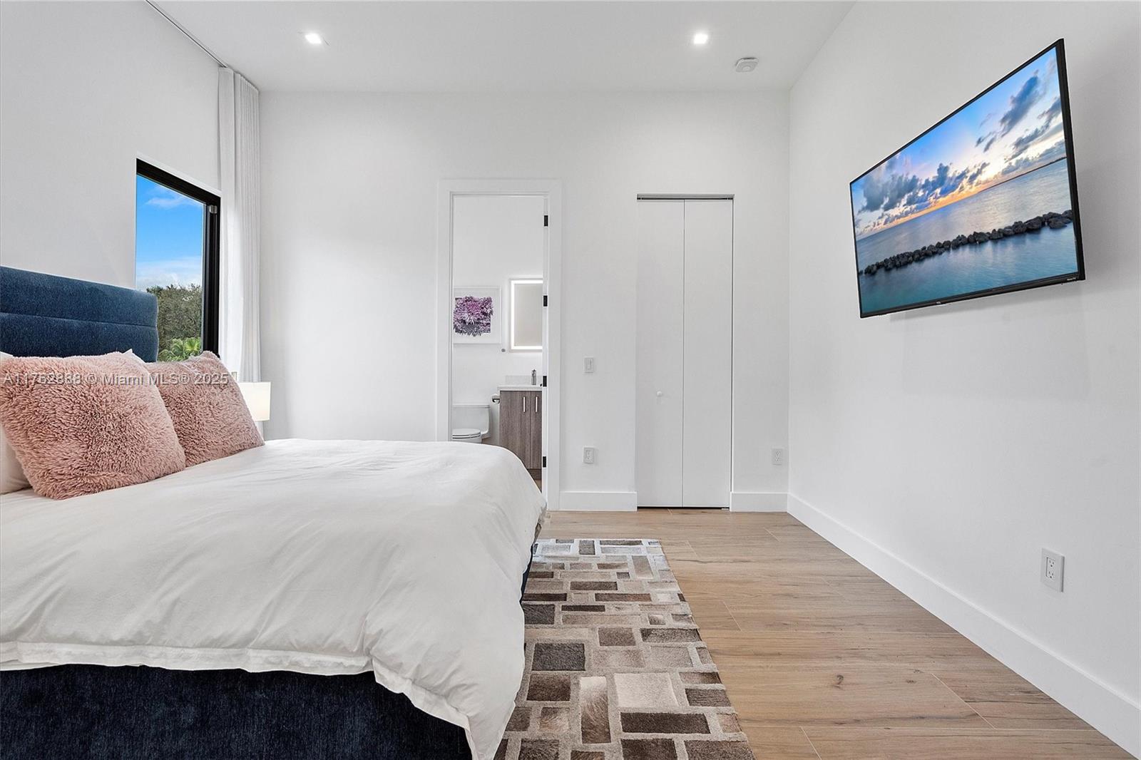 LANDMARK AT STERLING RANC - Residential
