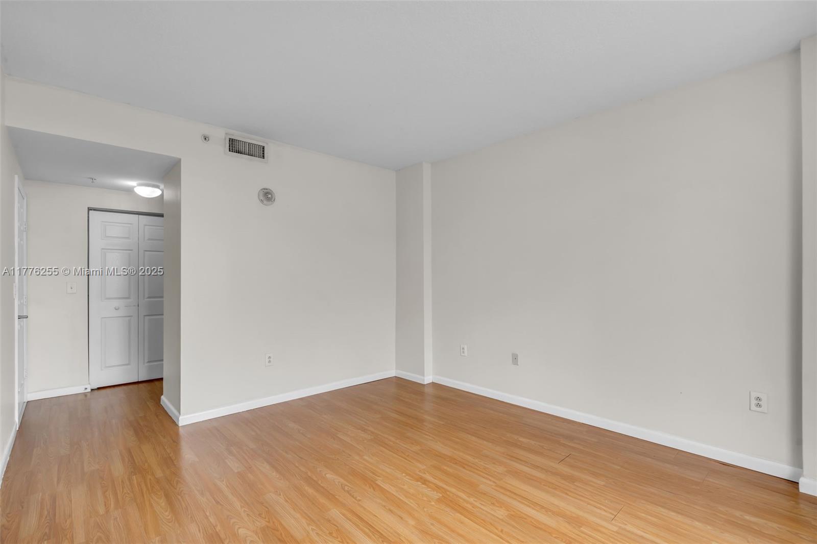 LEJEUNE PLAZA CONDO - Residential