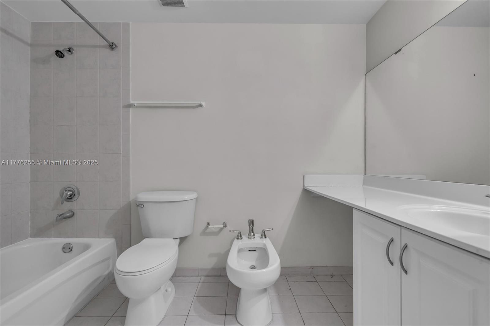 LEJEUNE PLAZA CONDO - Residential