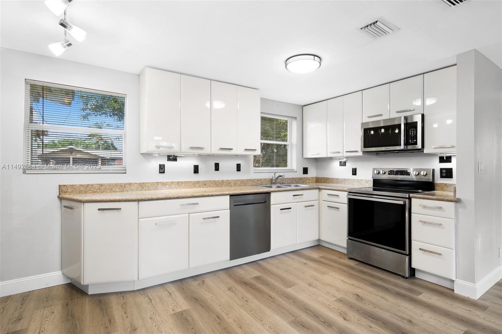 JUPITER HIGHLANDS - Residential Lease