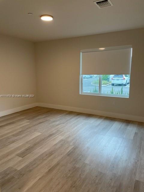 Aventura Village - Residential Lease