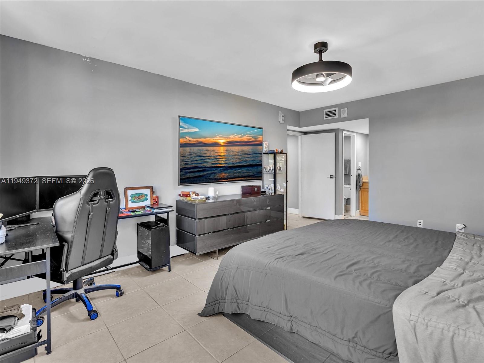 REEF WEST CONDO - Residential