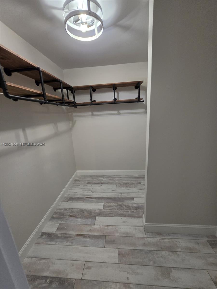 JACARANDA LAKES SEC 1 - Residential Lease