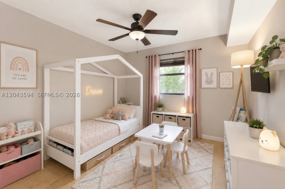 PLANTATION CLUB B CONDO - Residential